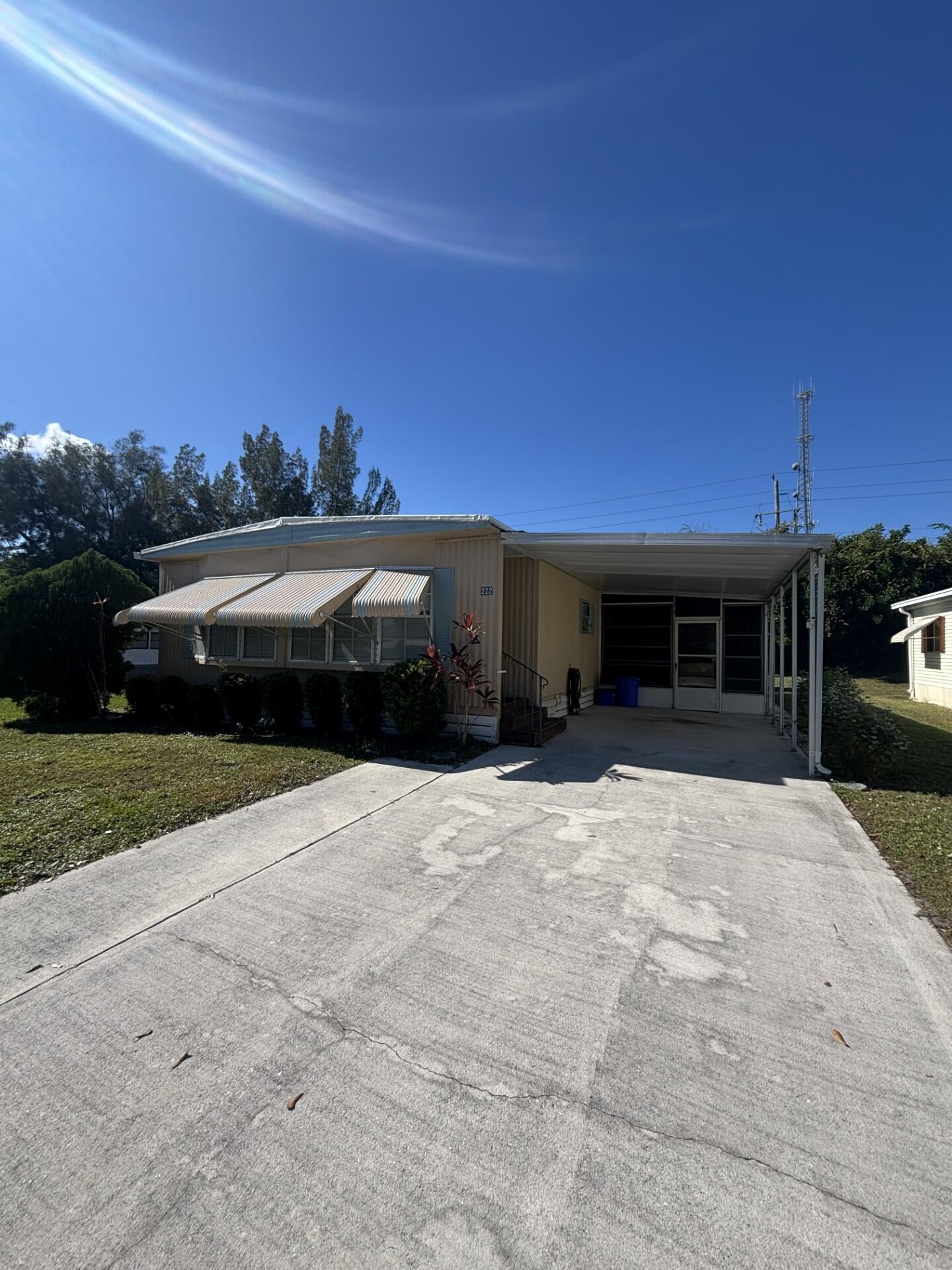 Vendido 222 W W Caribbean, Port St. Lucie, FL 34952, Port St. Lucie, FL 34952