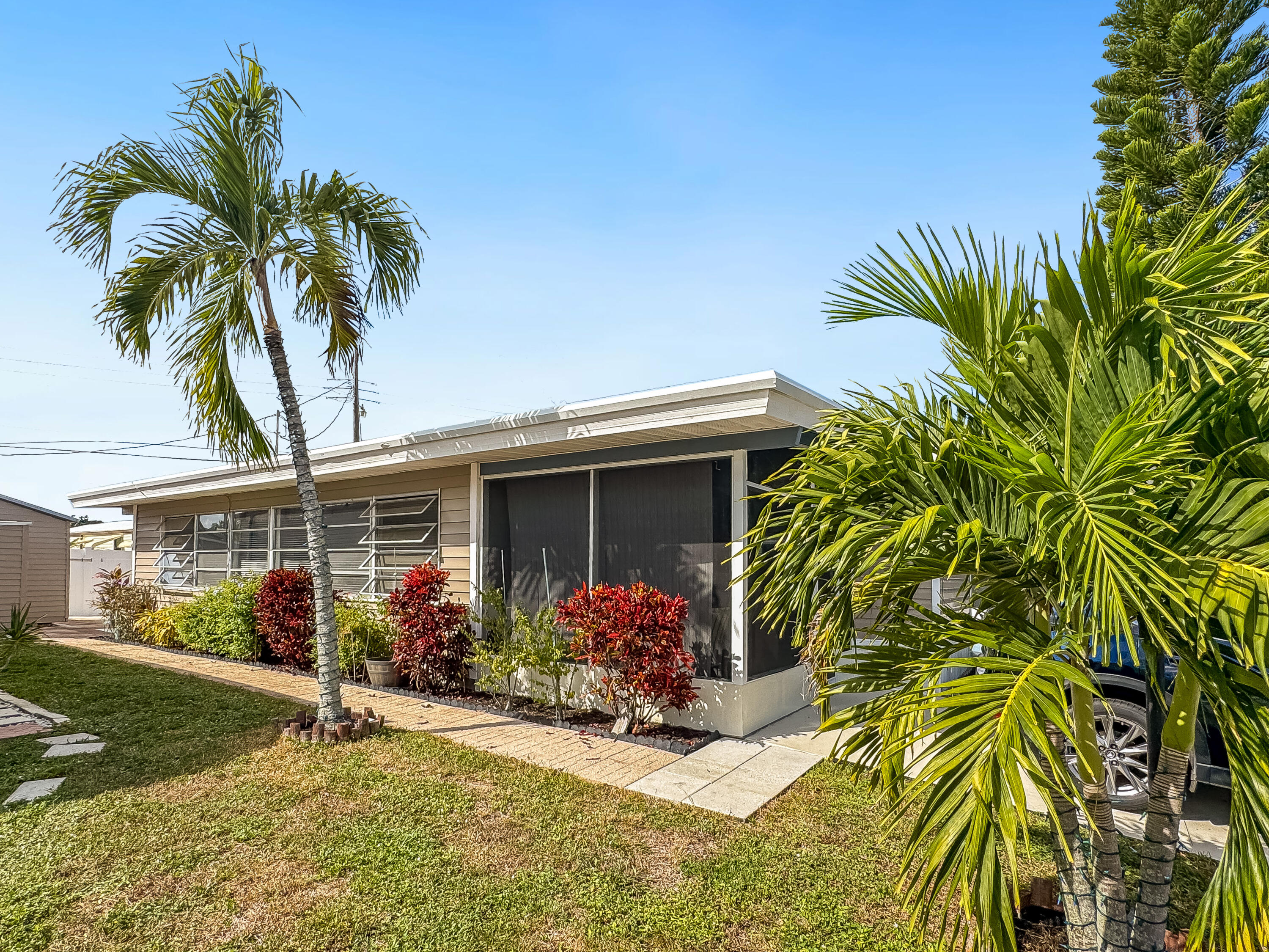 Foto de propiedad en 14553 Elmhurst Drive, Delray Beach, FL 33445 Delray Beach con MLS# 