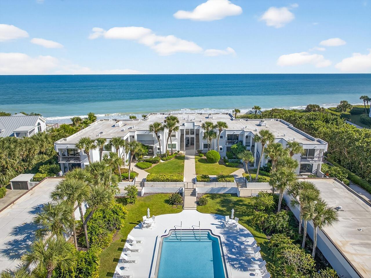 Foto de propiedad en 5790 Highway A1a 1a, Indian River Shores, FL 32963 Indian River Shores con MLS# 