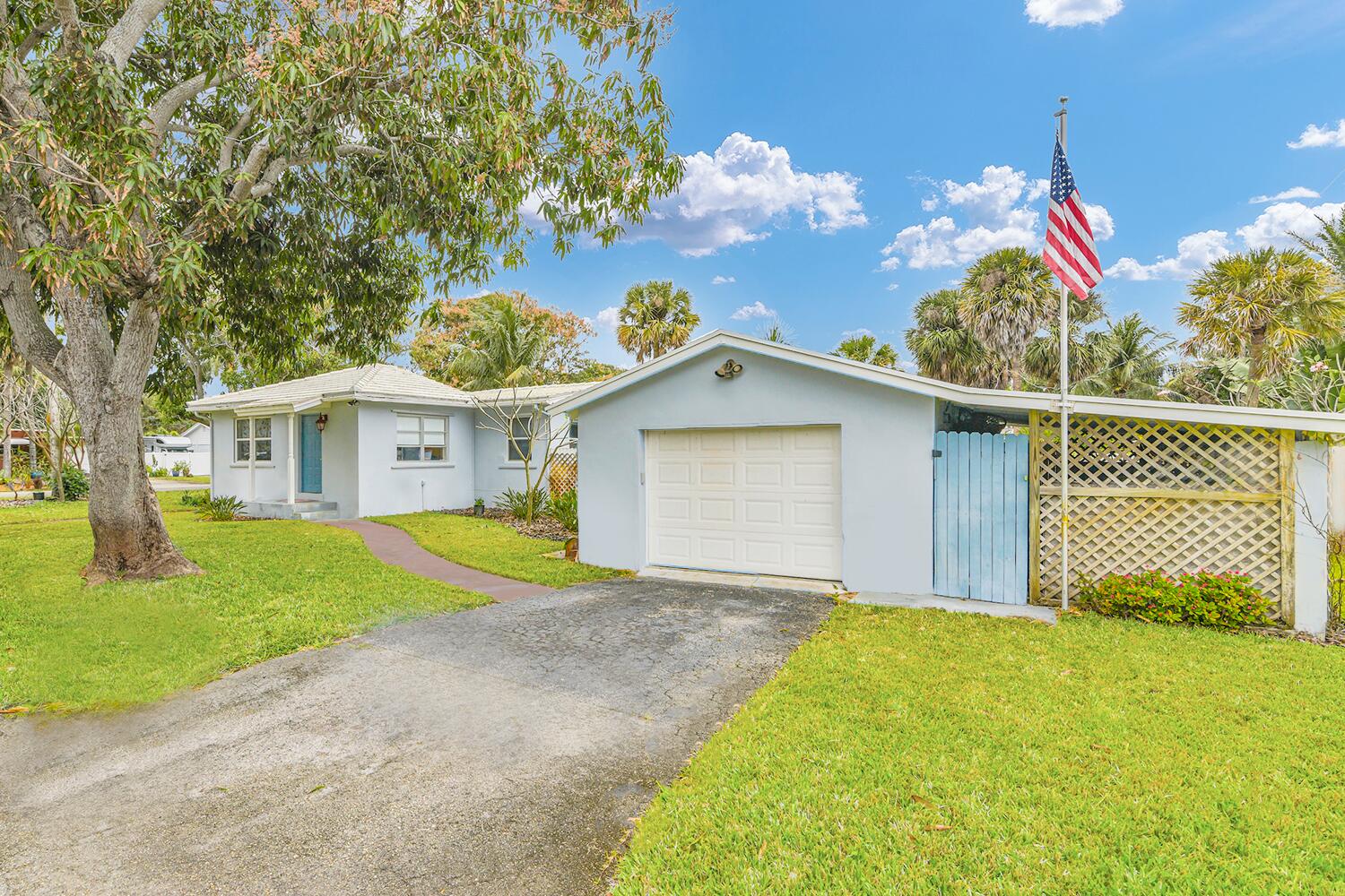 Foto de propiedad en 3203 Palm Drive, Delray Beach, FL 33483 Delray Beach con MLS# 