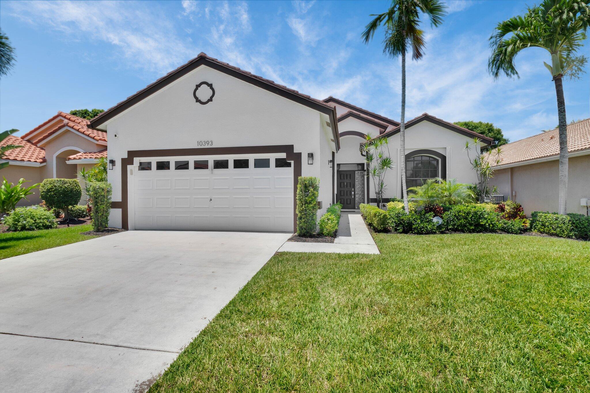 Foto de propiedad en 10393 Lexington Circle S, Boynton Beach, FL 33436 Boynton Beach con MLS# 