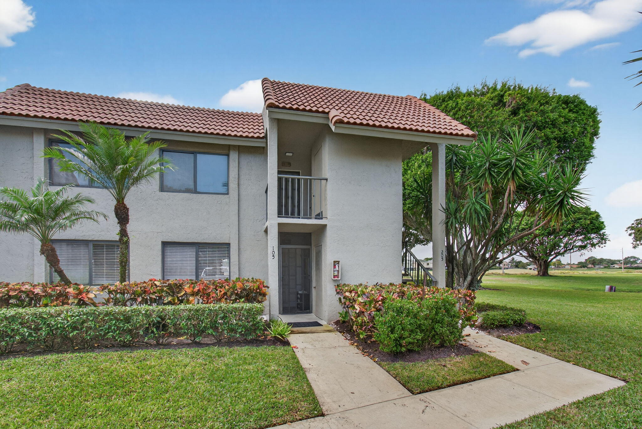 Foto de propiedad en 5771 Fairway Park Court 205, Boynton Beach, FL 33437 Boynton Beach con MLS# 