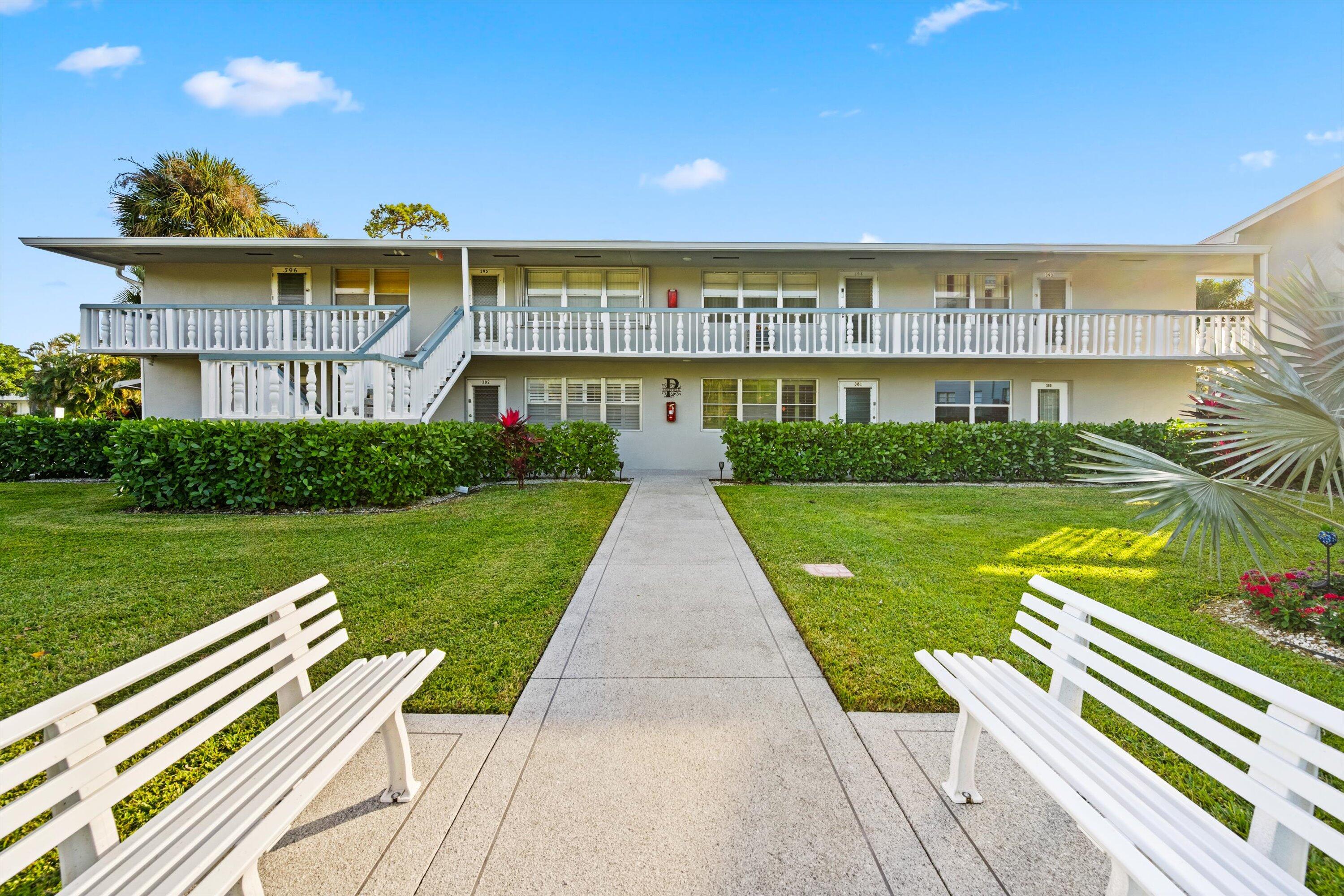Foto de propiedad en 380 Sheffield P, West Palm Beach, FL 33417 West Palm Beach con MLS# 