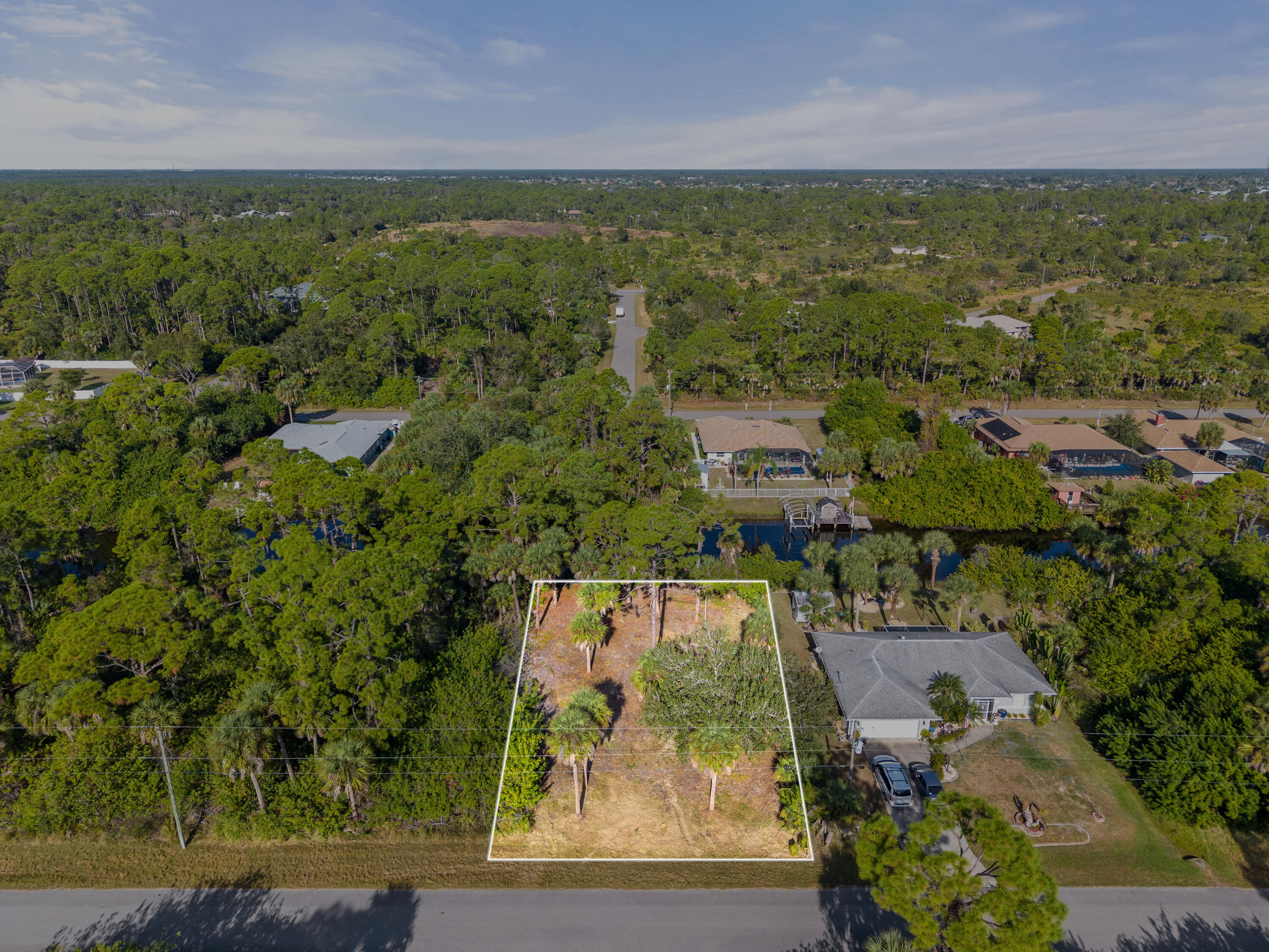 En Venta 409 Cheshire Street, Port Charlotte, FL 33953, Port Charlotte, FL 33953