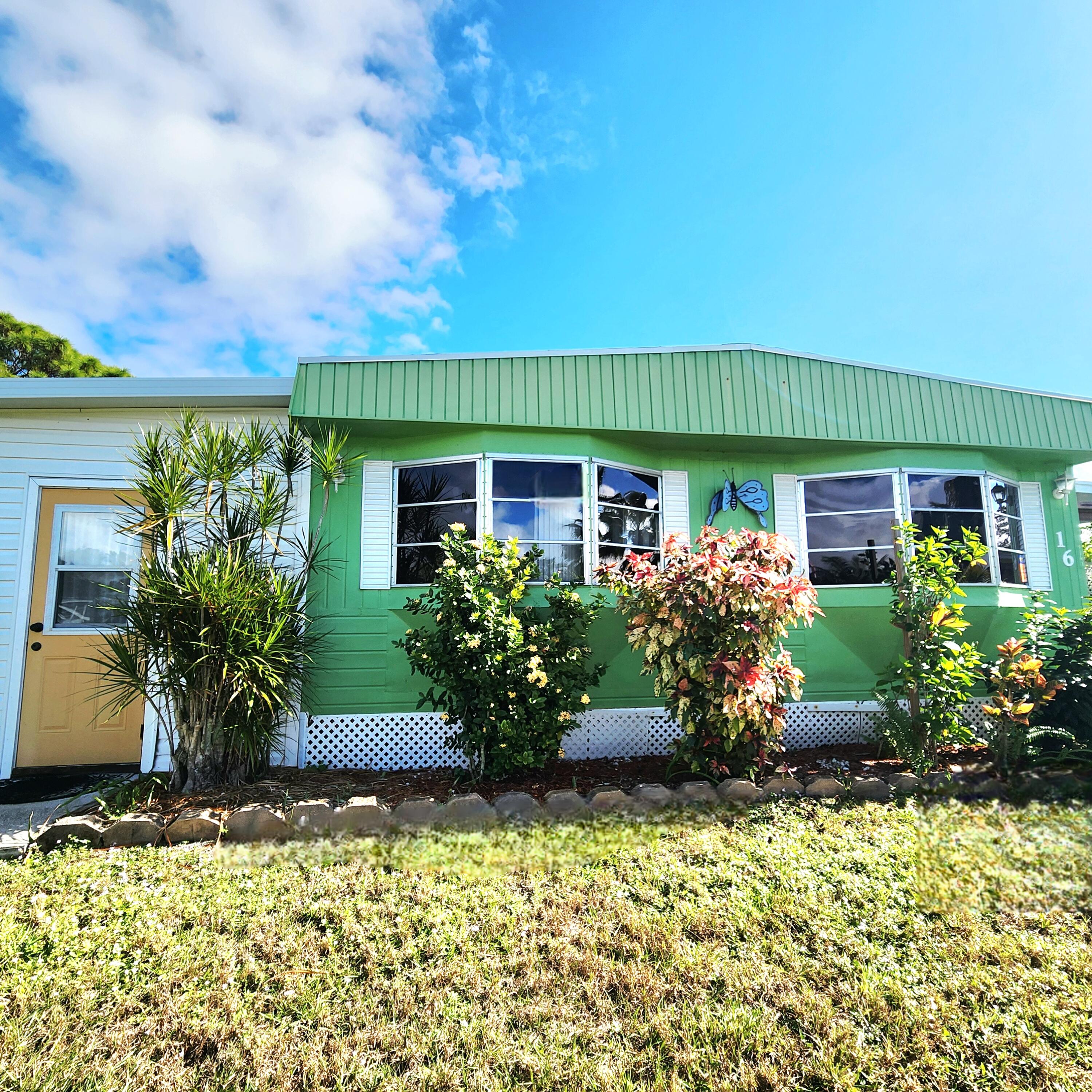Vendido 16 S Granada Lane, Port St. Lucie, FL 34952, Port St. Lucie, FL 34952
