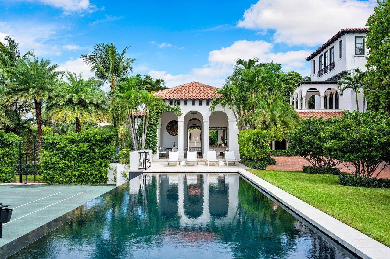 Foto de propiedad en 12 Lagomar Road, Palm Beach, FL 33480 Palm Beach con MLS# 