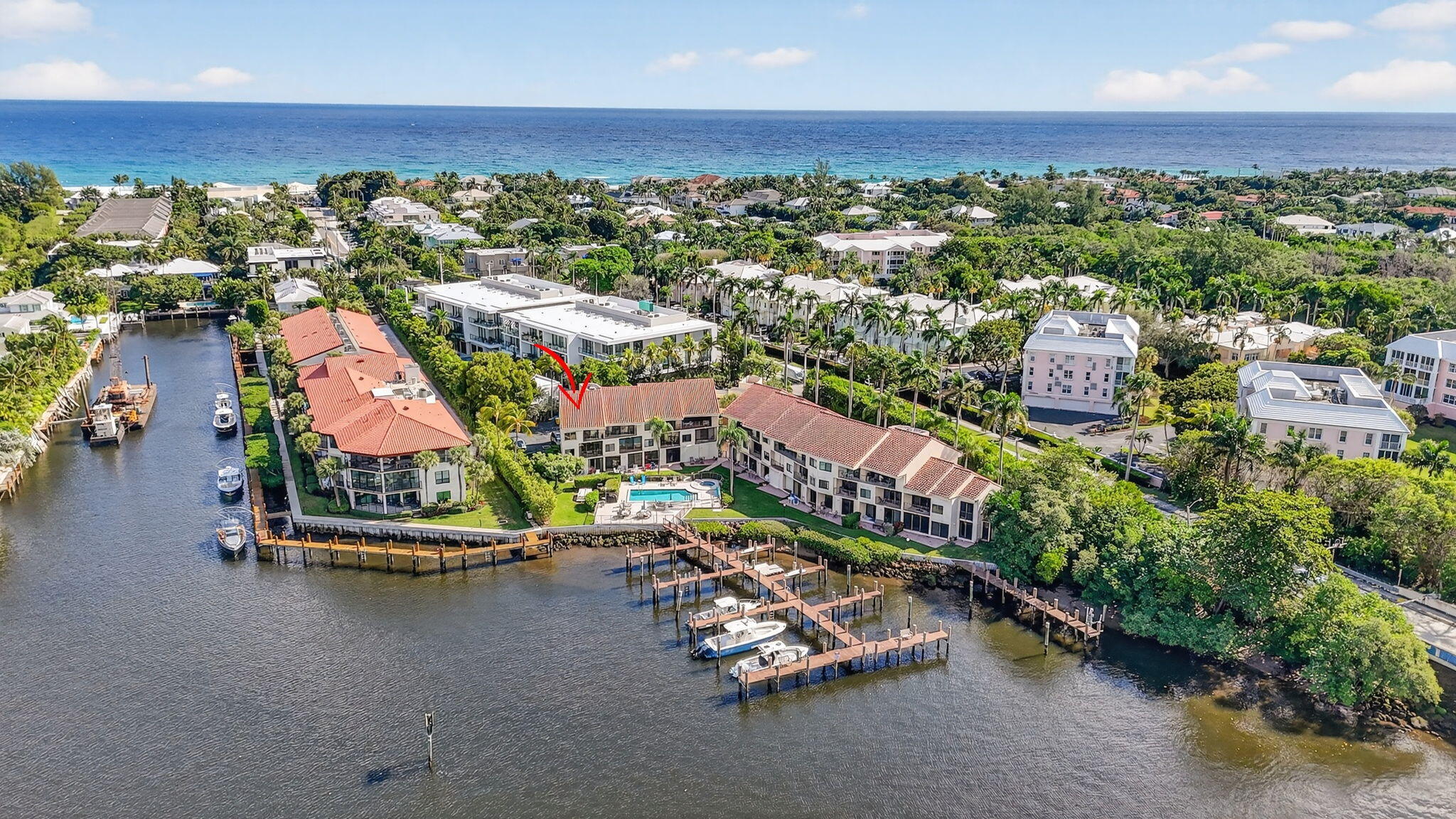 Foto de propiedad en 1111 George Bush Boulevard L, Delray Beach, FL 33483 Delray Beach con MLS# 