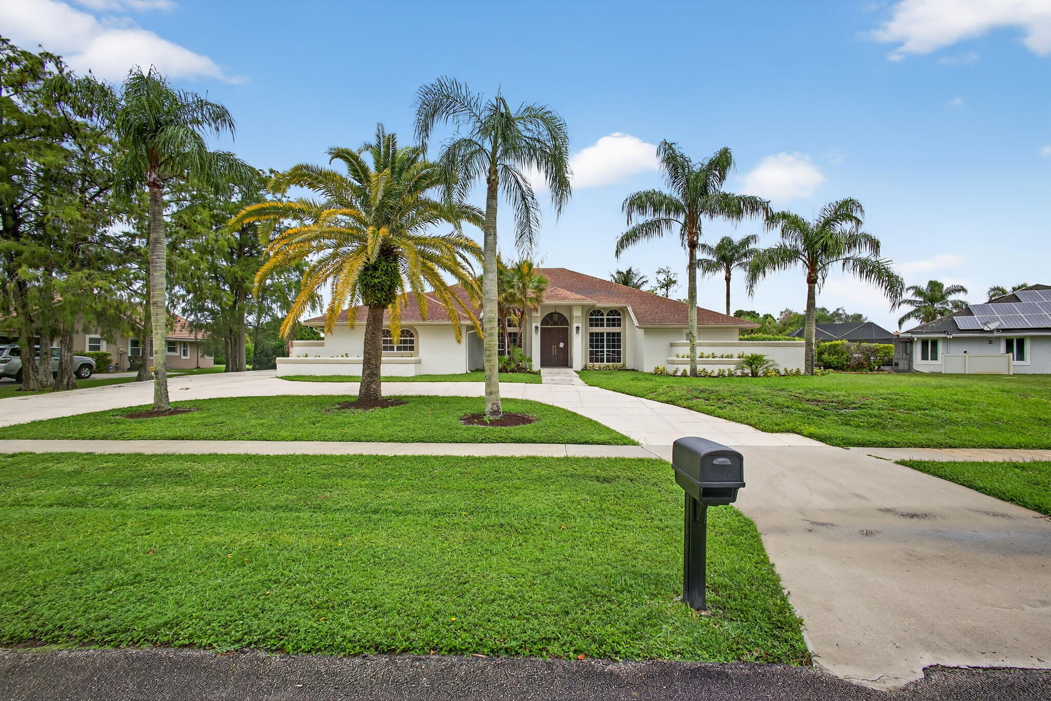 Foto de propiedad en 1295 Longlea Terrace, Wellington, FL 33414 Wellington con MLS# 