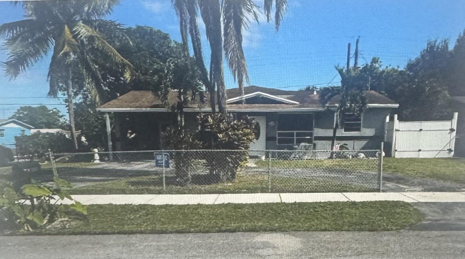 Foto de propiedad en 1520 NW 33rd Terrace, Lauderhill, FL 33311 Lauderhill con MLS# 
