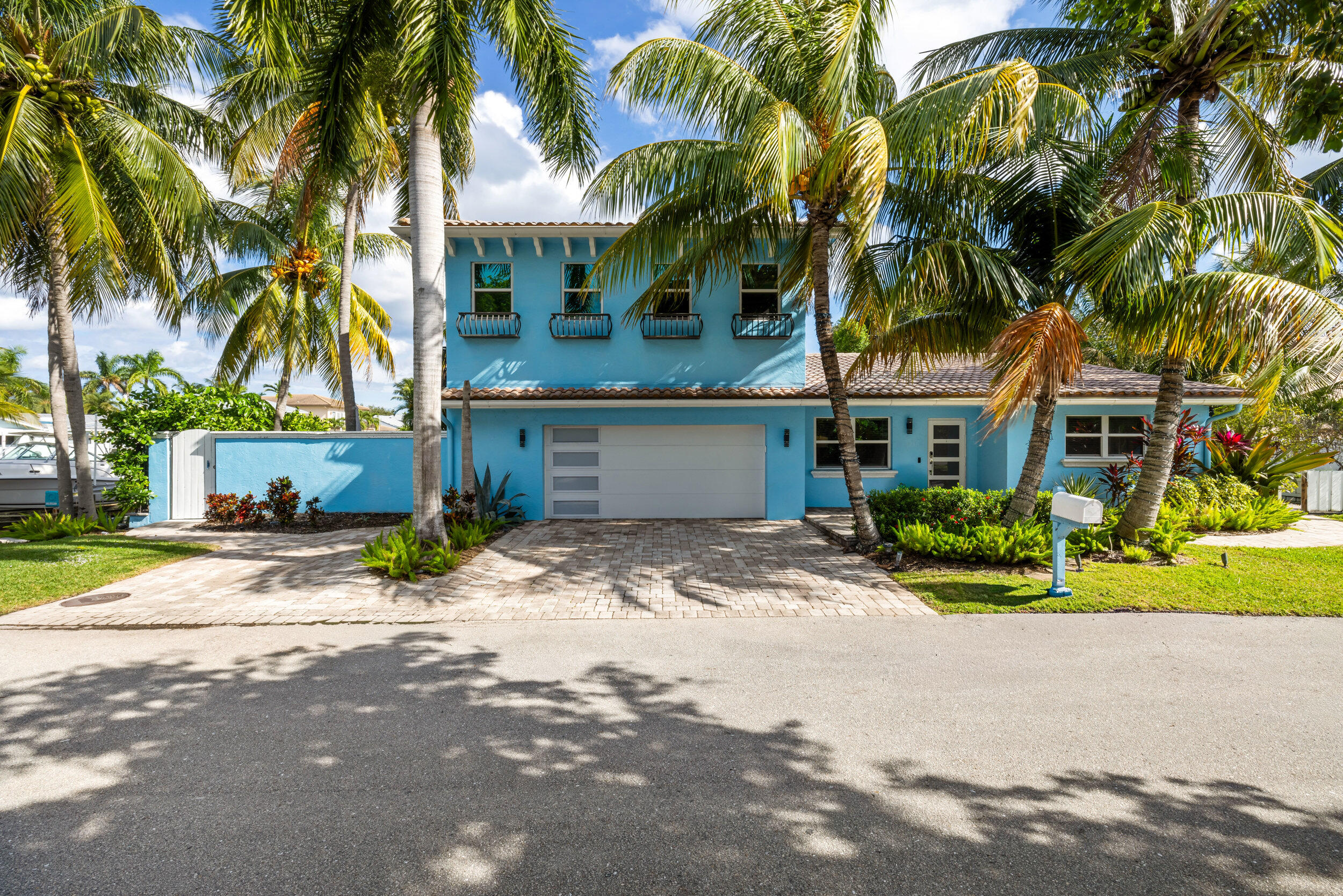 En Venta 100 Neptune Drive, Hypoluxo, FL 33462, Hypoluxo, FL 33462