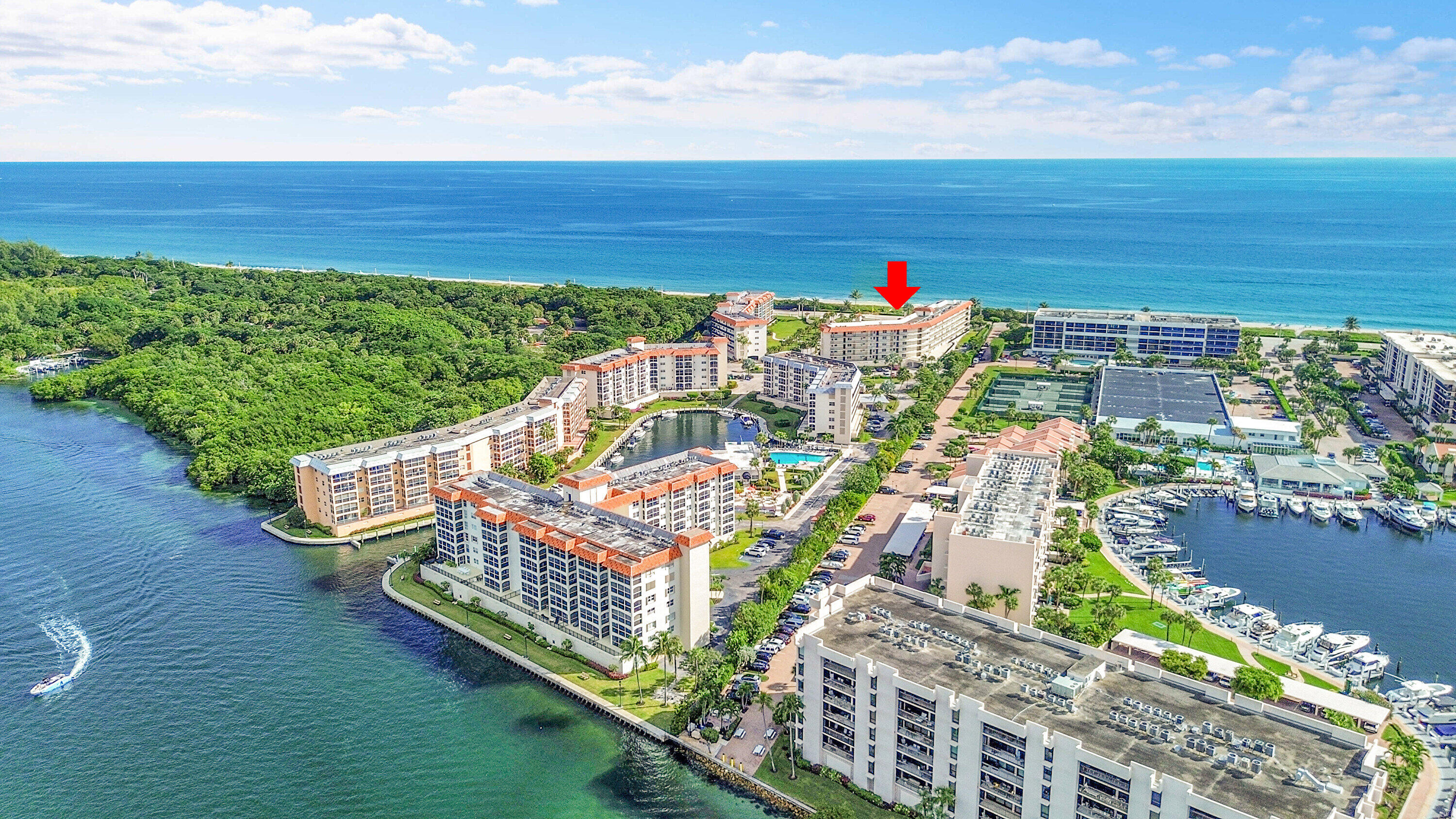 Foto de propiedad en 2871 N Ocean Boulevard D302, Boca Raton, FL 33431 Boca Raton con MLS# 