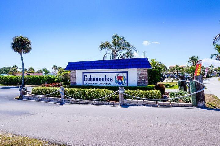 Foto de propiedad en 1200 Colonnades Drive 202, Fort Pierce, FL 34949 Fort Pierce con MLS# 