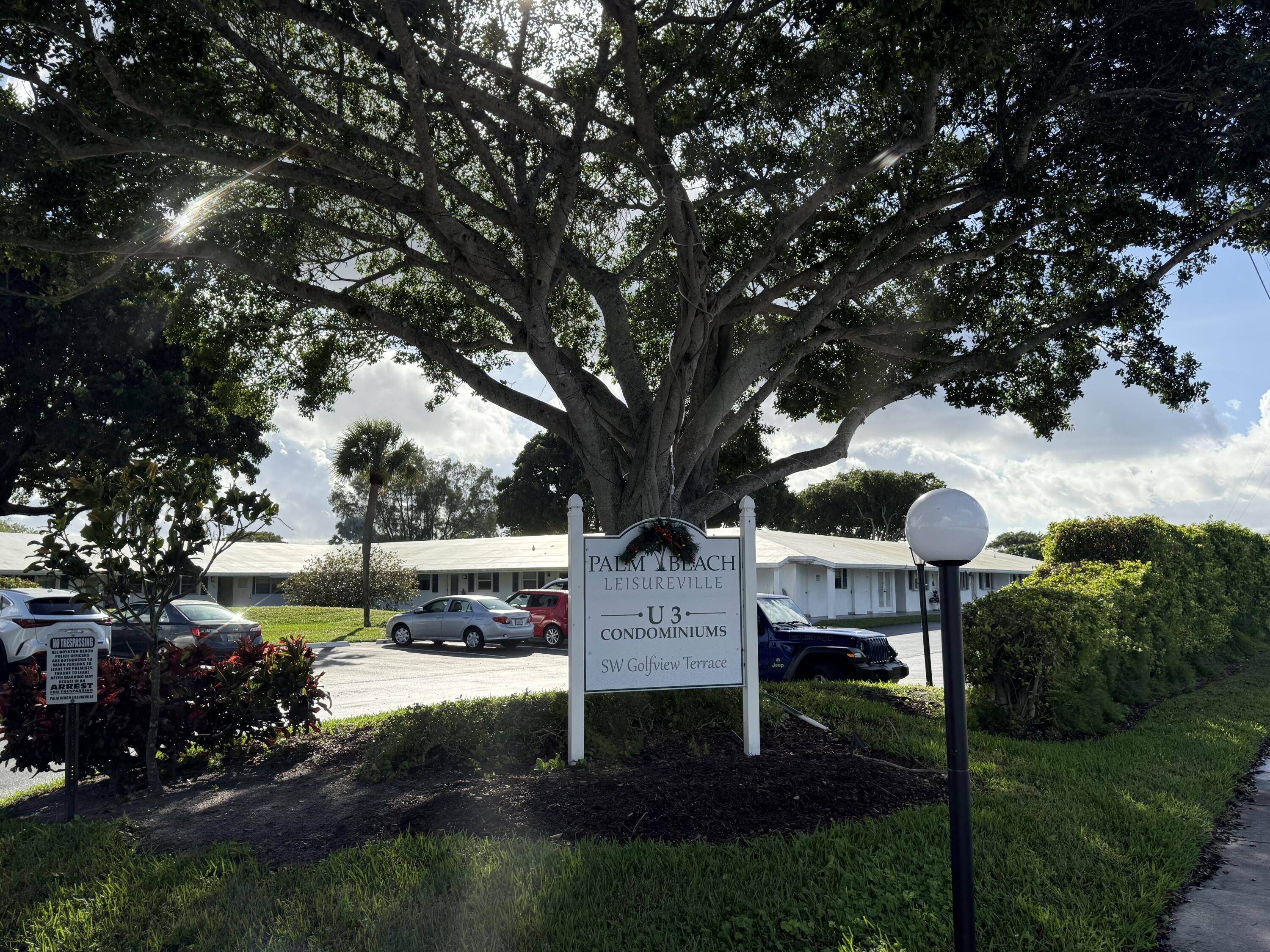 Foto de propiedad en 300 SW Golfview Terrace 152, Boynton Beach, FL 33426 Boynton Beach con MLS# 