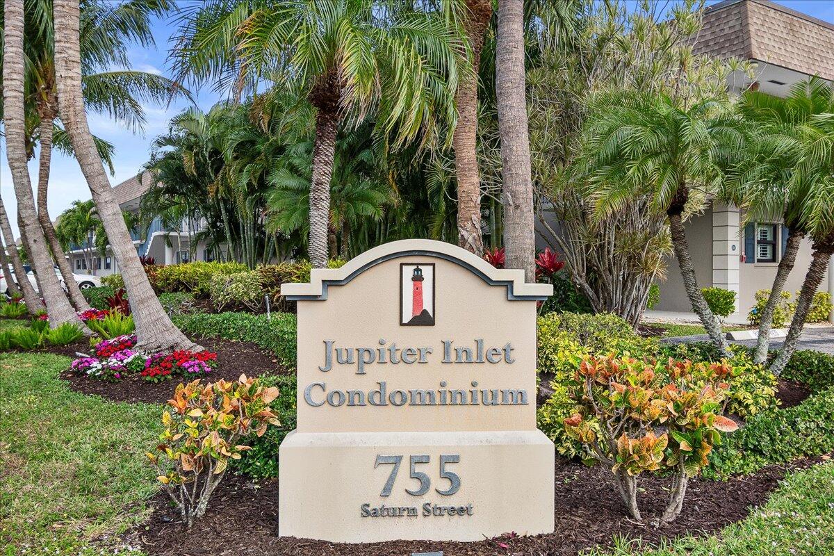 Foto de propiedad en 755 Saturn Street H101, Jupiter, FL 33477 Jupiter con MLS# 