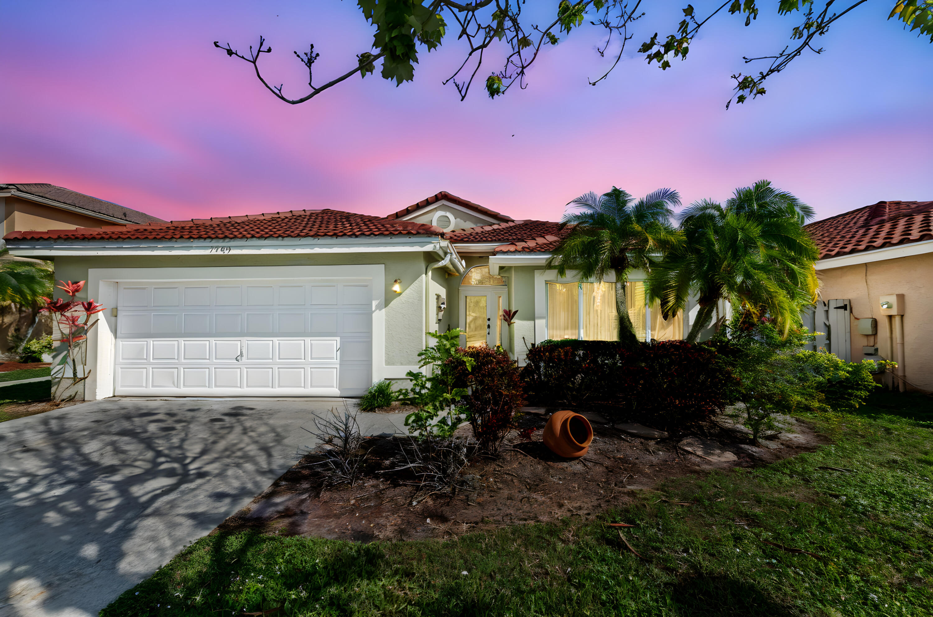 Foto de propiedad en 7409 Michigan Isle Road, Lake Worth, FL 33467 Lake Worth con MLS# 