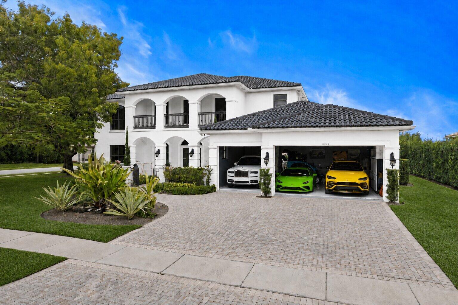 Foto de propiedad en 4430 Island Reef Drive, Wellington, FL 33449 Wellington con MLS# 