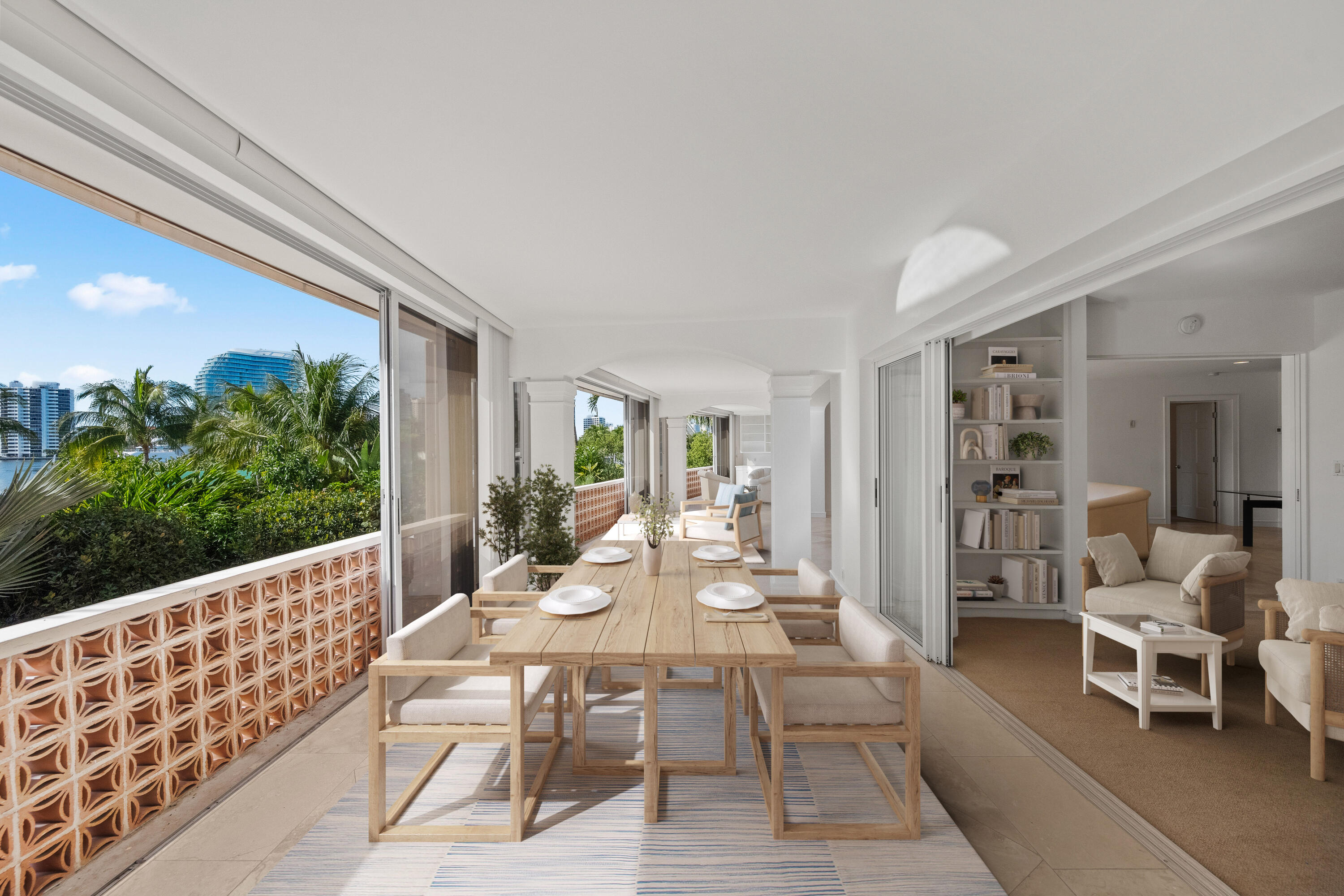 Foto de propiedad en 369 S Lake Drive 2e, Palm Beach, FL 33480 Palm Beach con MLS# 