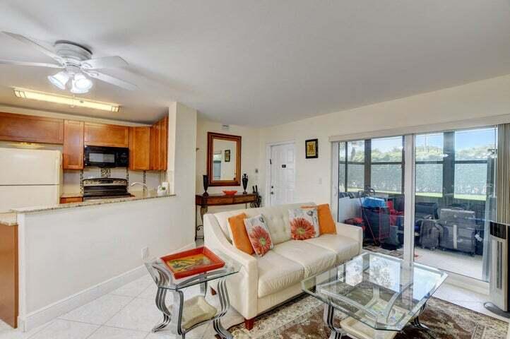 Foto de propiedad en 7539 S Oriole Boulevard 103, Delray Beach, FL 33446 Delray Beach con MLS# 
