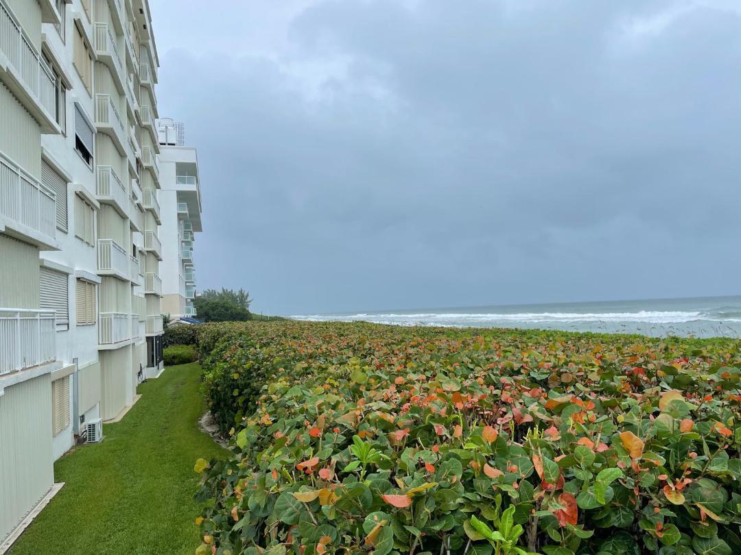 En Renta 10980 S Ocean Drive 111, Jensen Beach, FL 34957, Jensen Beach, FL 34957