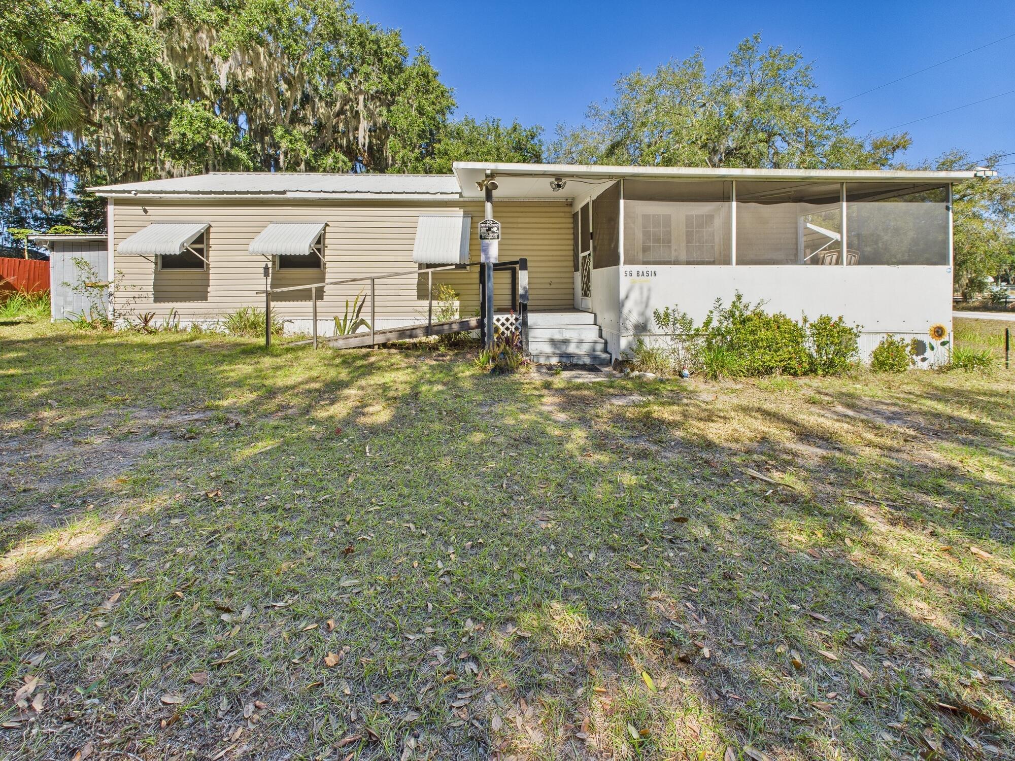 Foto de propiedad en 56 Basin Street, Lorida, FL 33857 Lorida con MLS# 