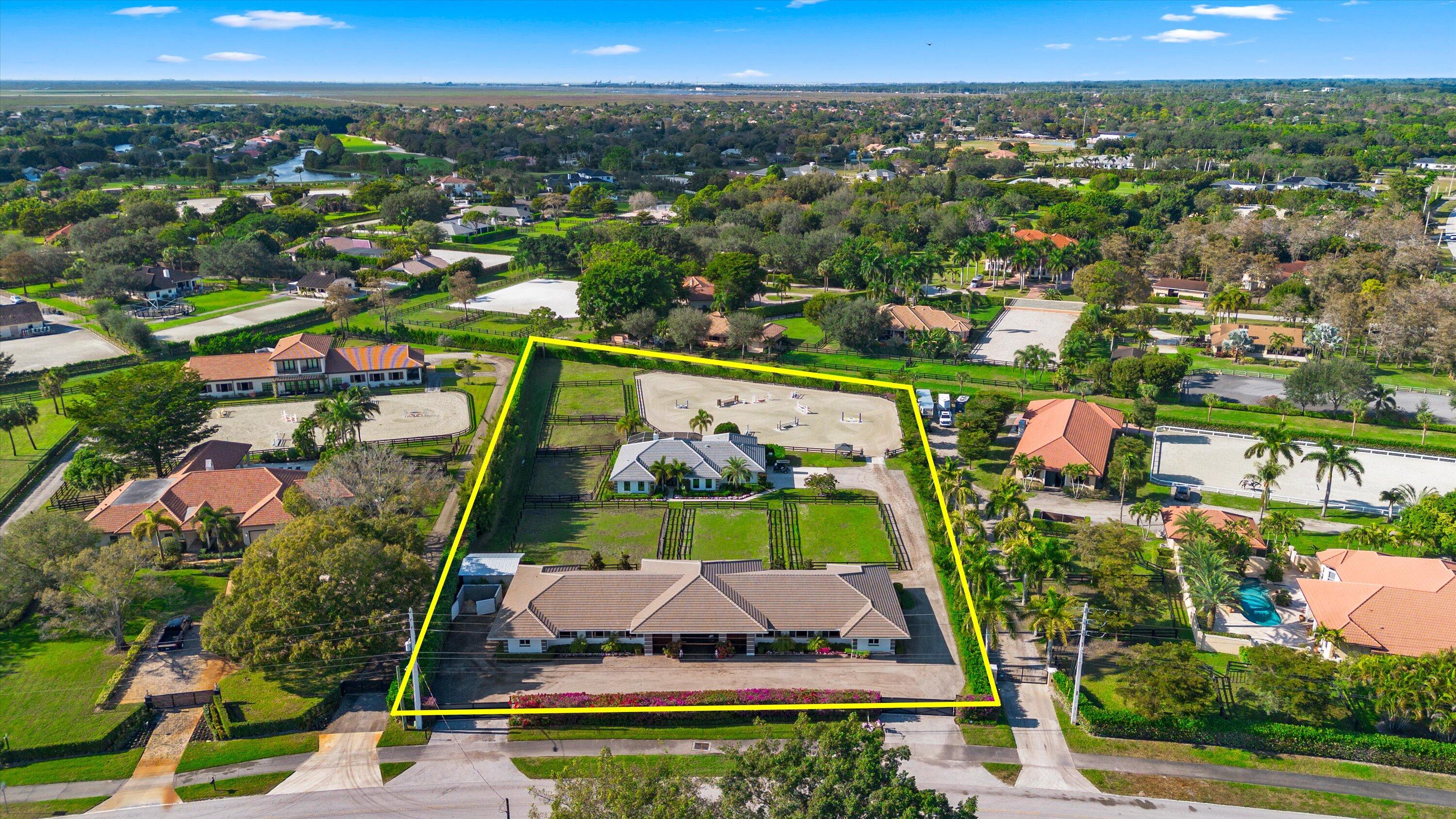 Foto de propiedad en 14371 Wellington Trace, Wellington, FL 33414 Wellington con MLS# 