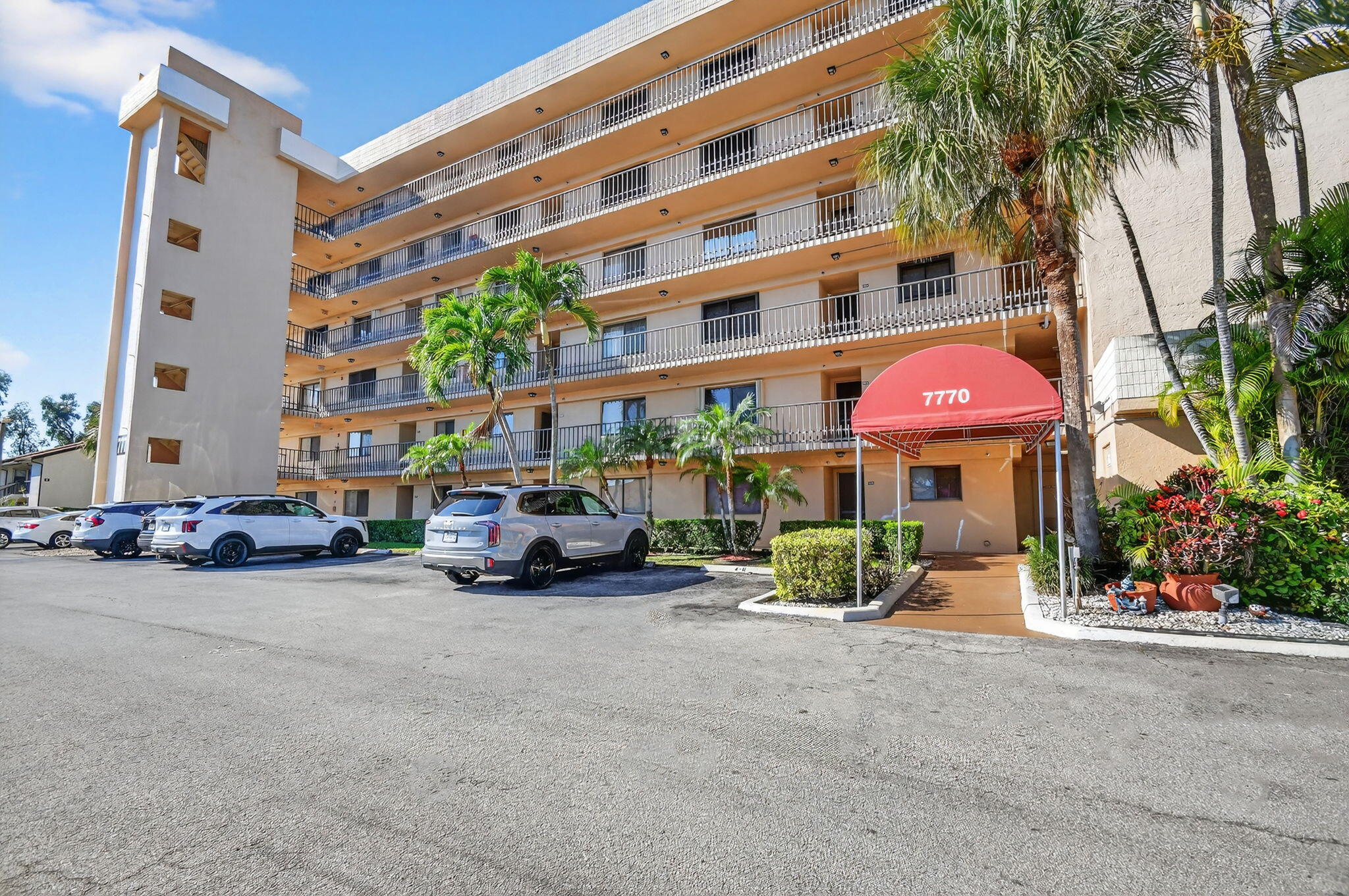 Vendido 7770 Tahiti Lane 102, Lake Worth, FL 33467, Lake Worth, FL 33467