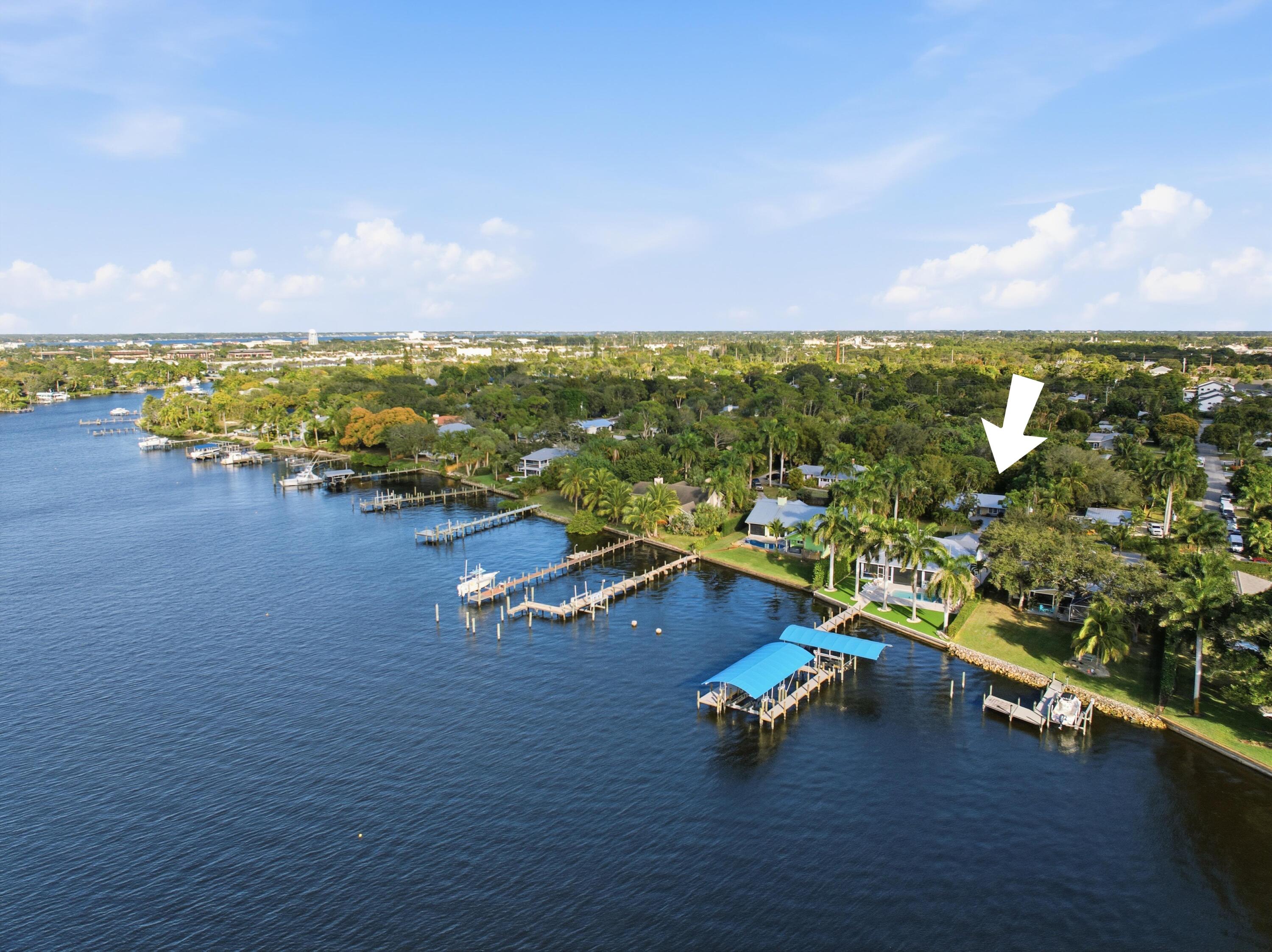 Vendido 540 SW North Carolina Drive, Stuart, FL 34994, Stuart, FL 34994