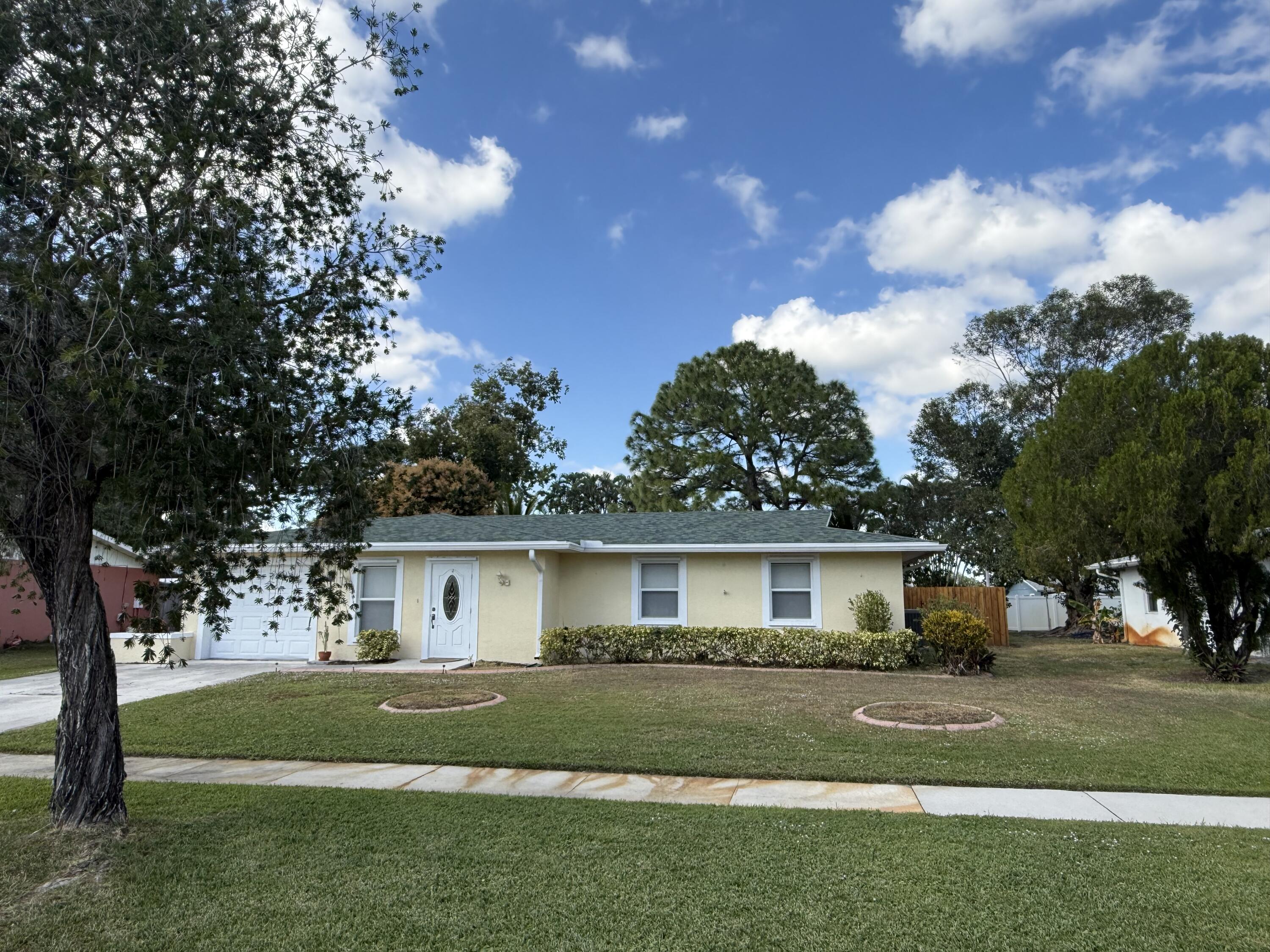 Alquilada 486 NE Solida Circle, Port St. Lucie, FL 34983, Port St. Lucie, FL 34983
