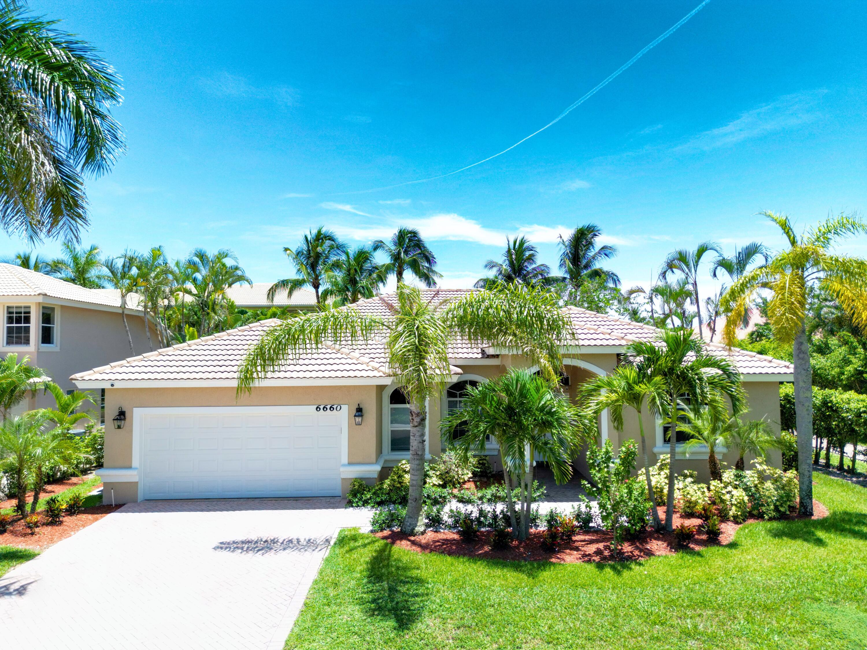 Foto de propiedad en 6660 Conch Court, Boynton Beach, FL 33437 Boynton Beach con MLS# 
