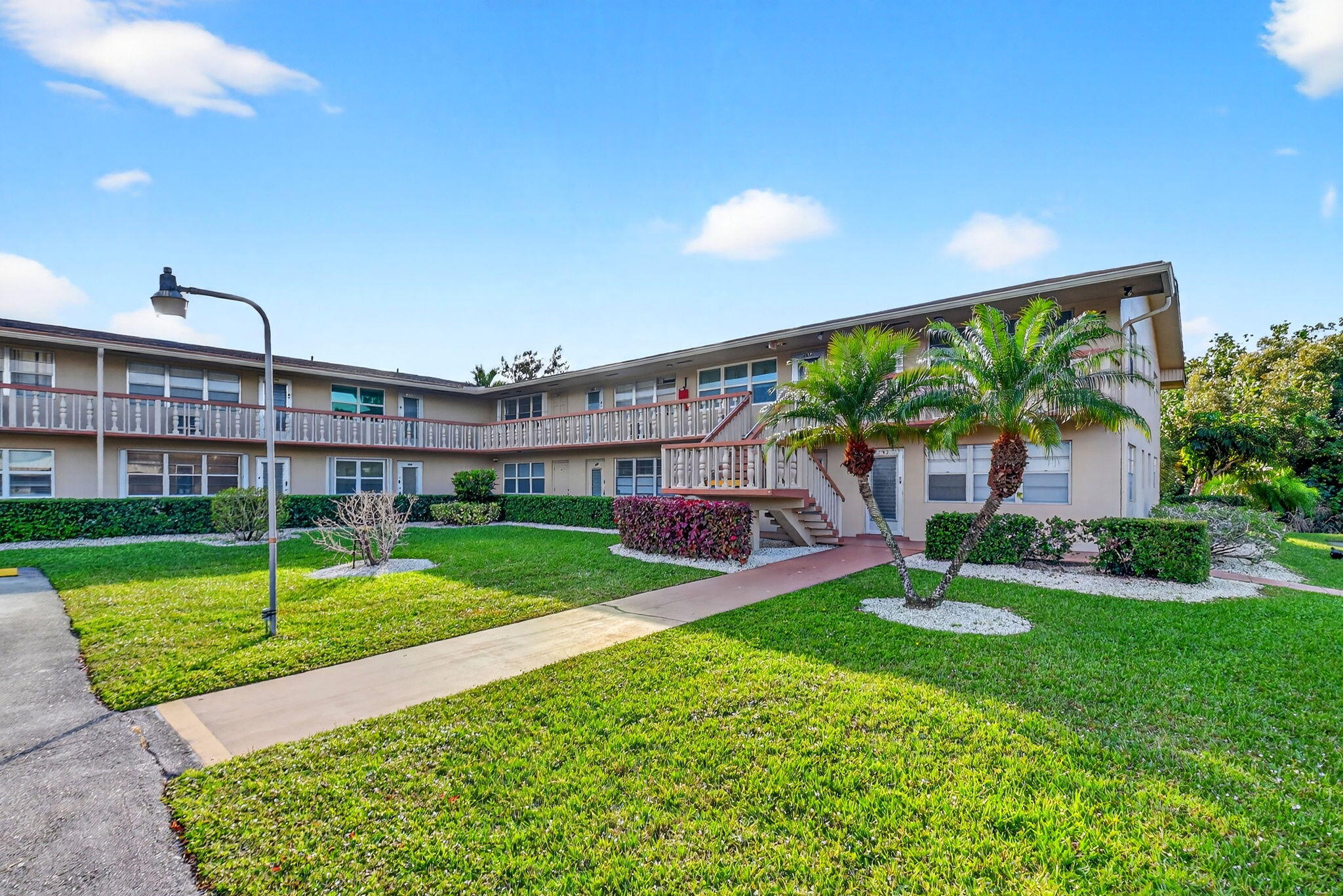 Vendido 200 Northampton J, West Palm Beach, FL 33417, West Palm Beach, FL 33417