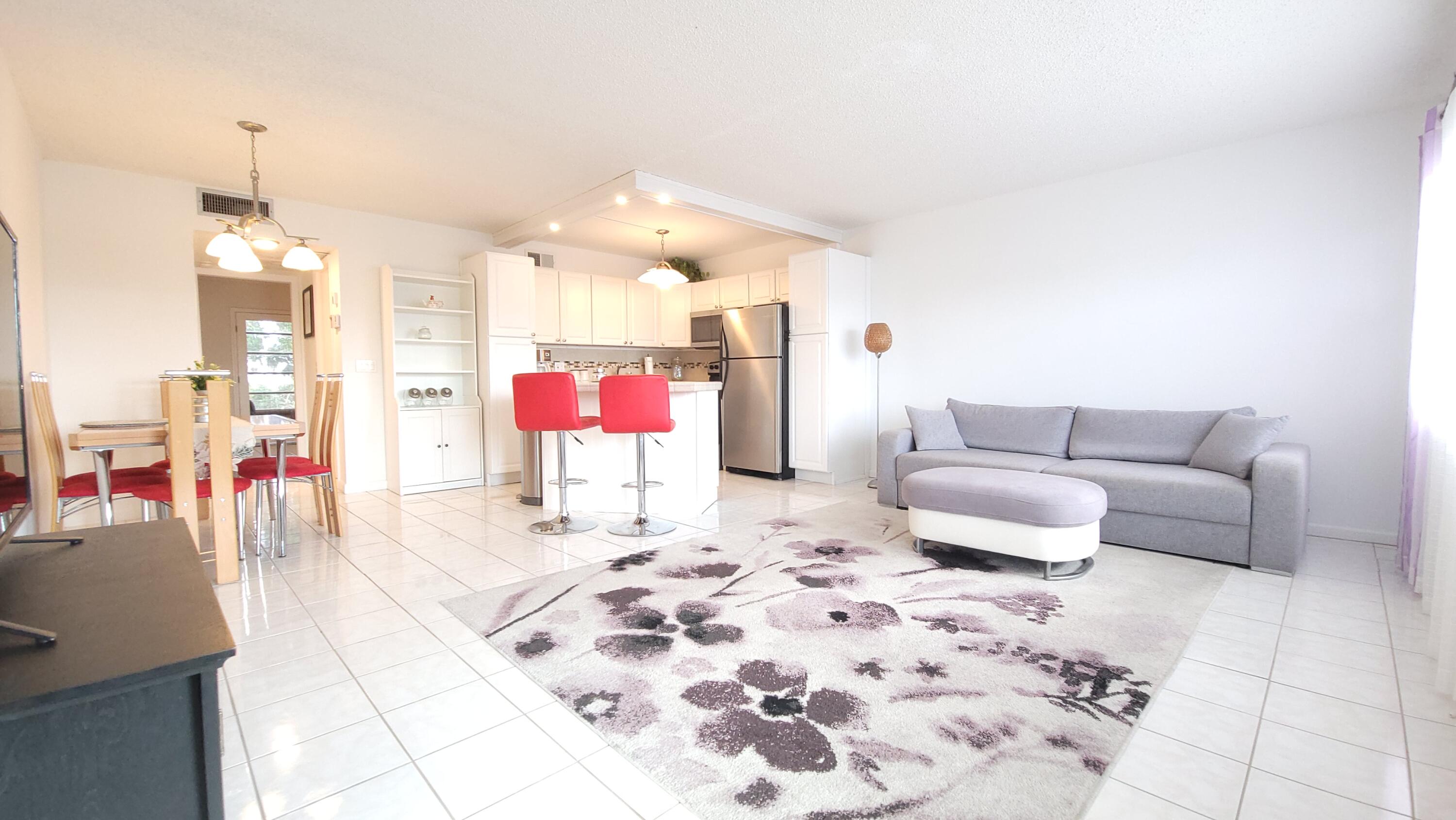 En Venta 405 Southampton A, West Palm Beach, FL 33417, West Palm Beach, FL 33417