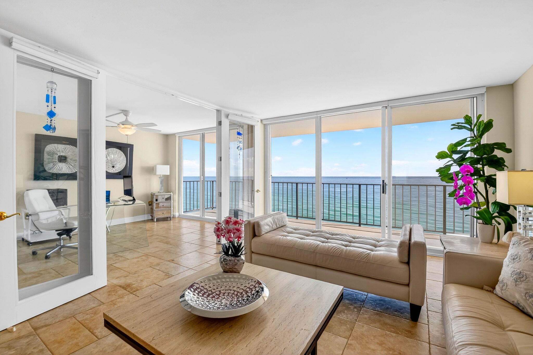 Foto de propiedad en 3456 S Ocean Boulevard 5020, Palm Beach, FL 33480 Palm Beach con MLS# 