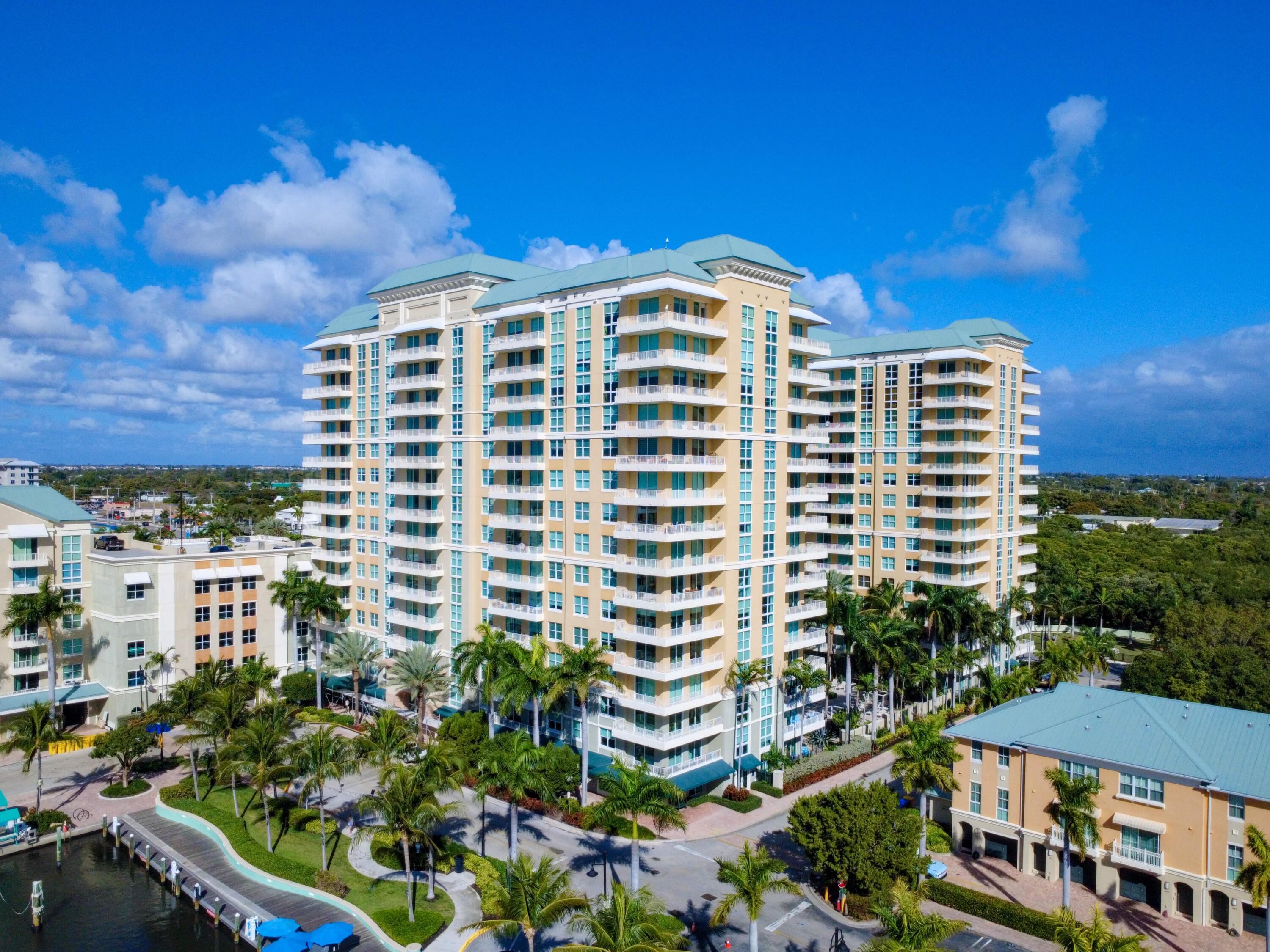 Alquilada 625 Casa Loma Boulevard 1206, Boynton Beach, FL 33435, Boynton Beach, FL 33435