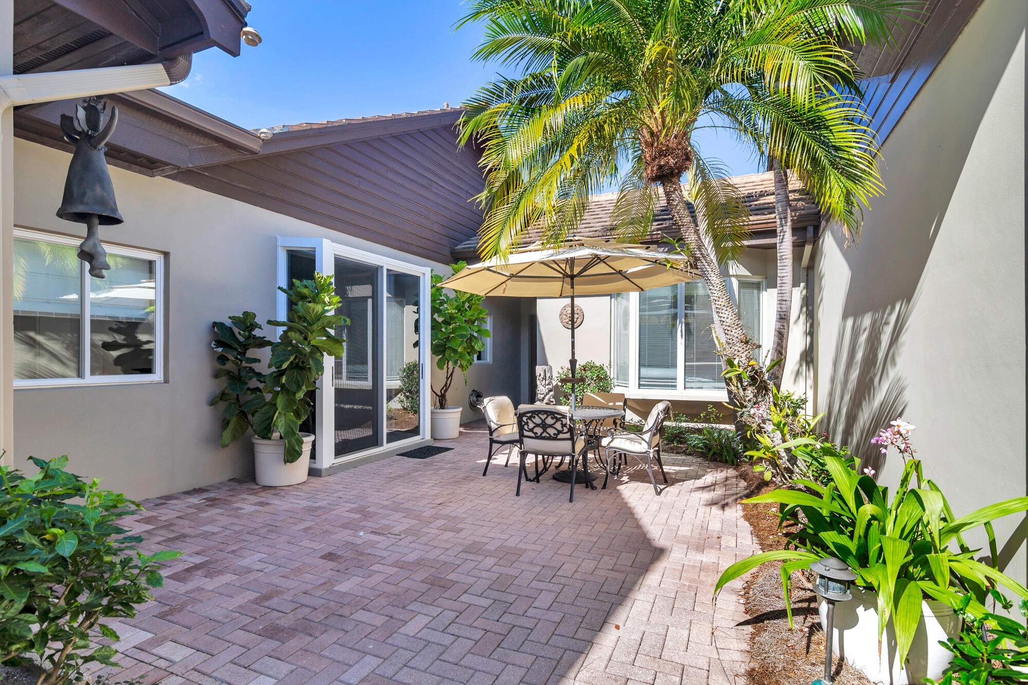 Foto de propiedad en 12079 SE Birkdale Run, Jupiter, FL 33469 Jupiter con MLS# 