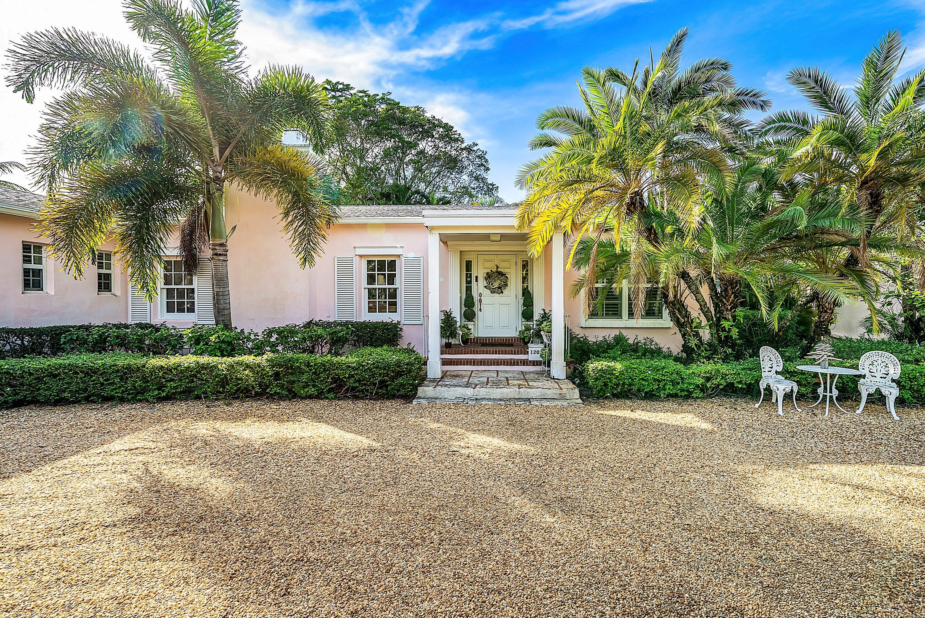 Foto de propiedad en 1202 N Swinton Avenue, Delray Beach, FL 33444 Delray Beach con MLS# 