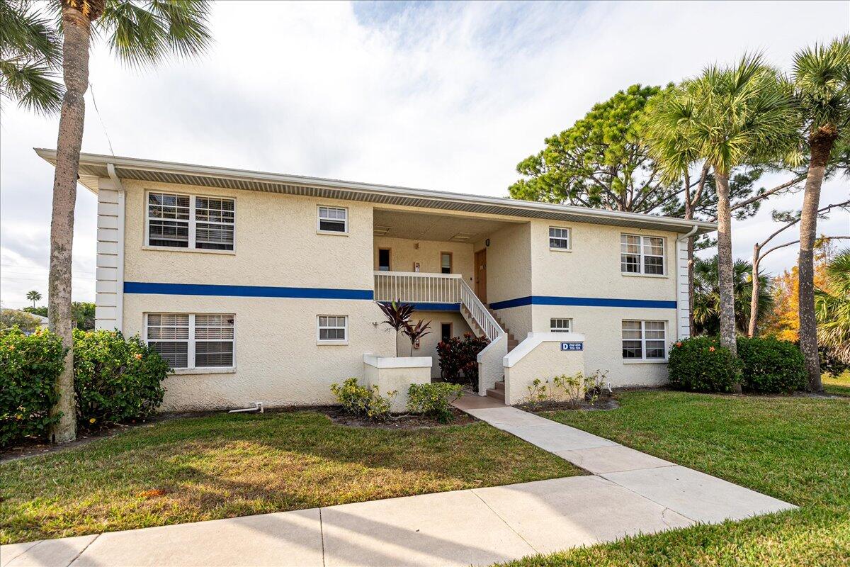 Foto de propiedad en 1506 SE Royal Green Circle 204, Port St. Lucie, FL 34952 Port St. Lucie con MLS# 