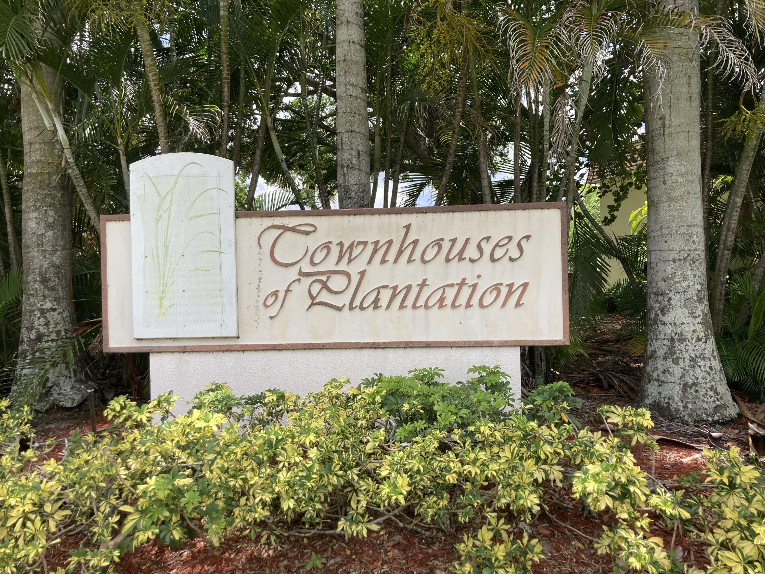 Foto de propiedad en 801 NW 46TH Avenue 801, Plantation, FL 33317 Plantation con MLS# 