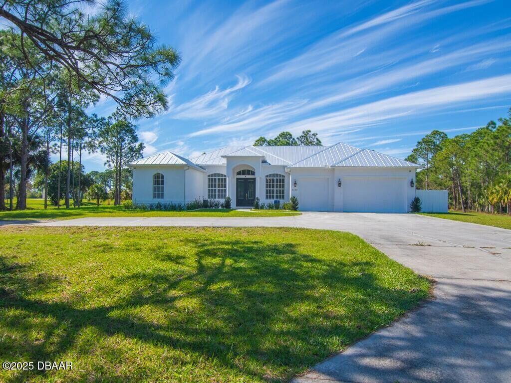 Foto de propiedad en 2255 82nd Avenue SW, Vero Beach, FL 32968 Vero Beach con MLS# 