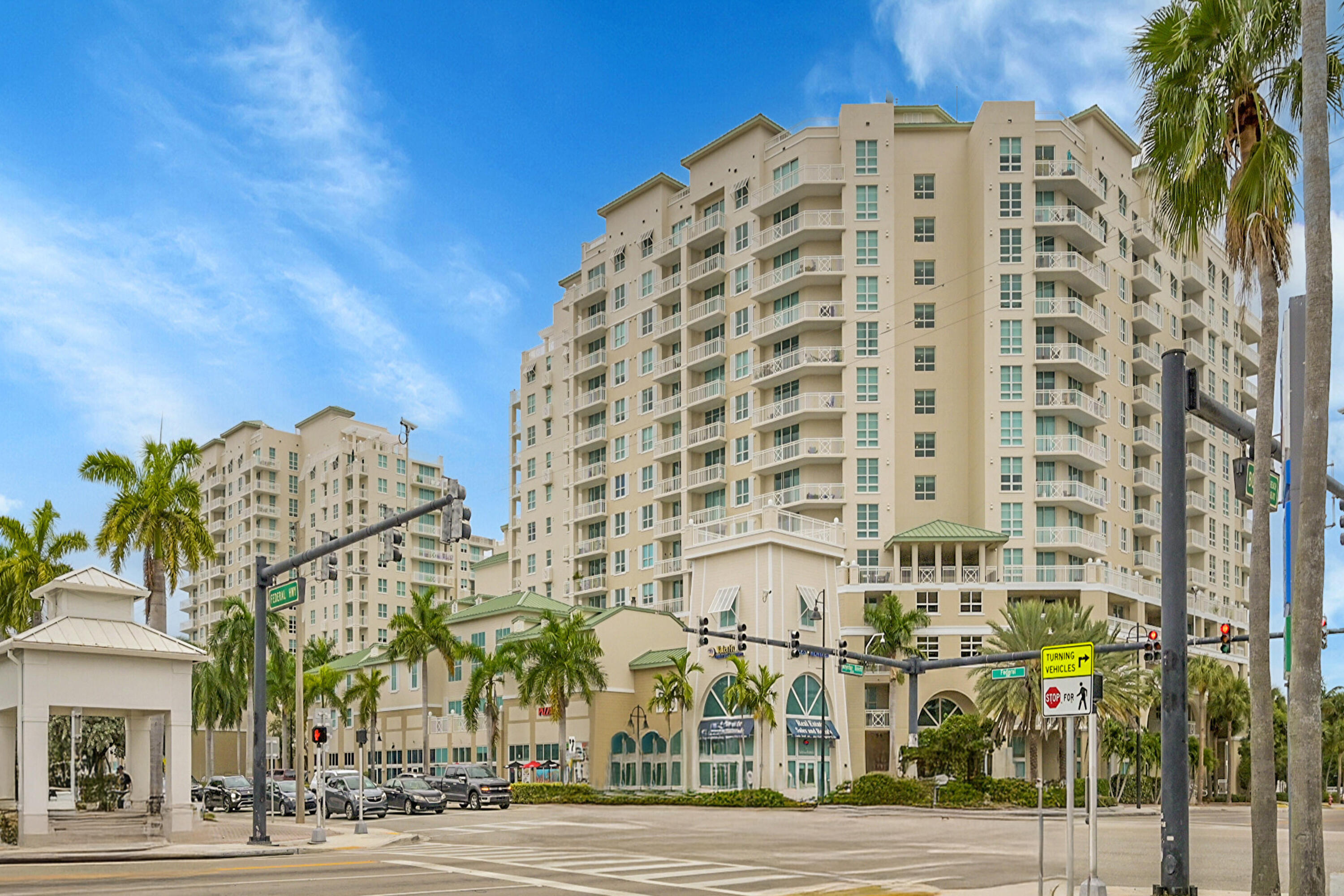 Foto de propiedad en 350 N Federal Highway 508, Boynton Beach, FL 33435 Boynton Beach con MLS# 
