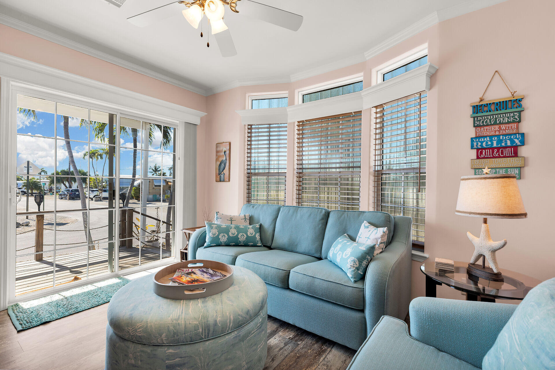 Foto de propiedad en 1361 Overseas Highway Io, Marathon, FL 33050 Marathon con MLS# 