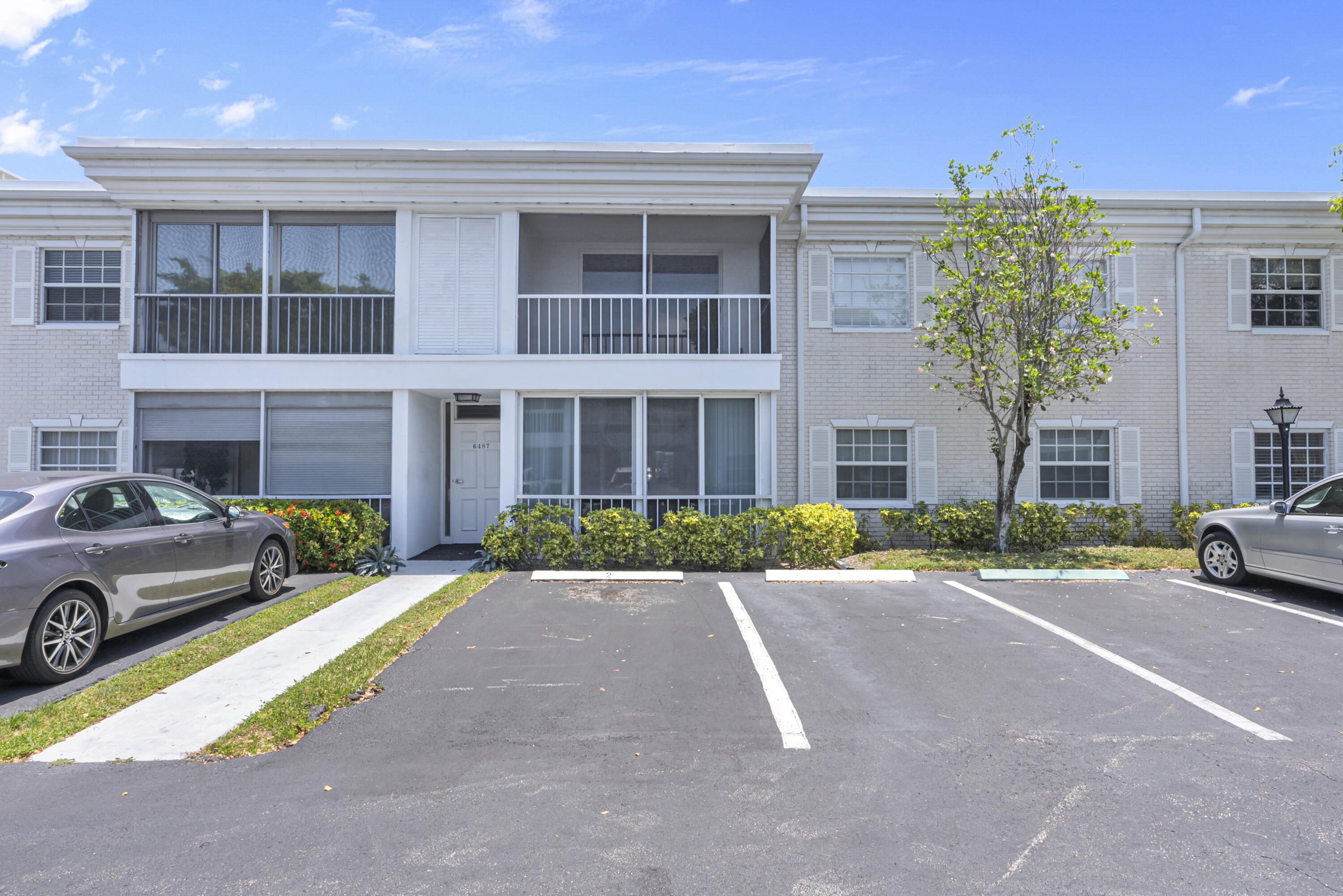 Foto de propiedad en 6487 Bay Club Drive 4, Fort Lauderdale, FL 33308 Fort Lauderdale con MLS# 