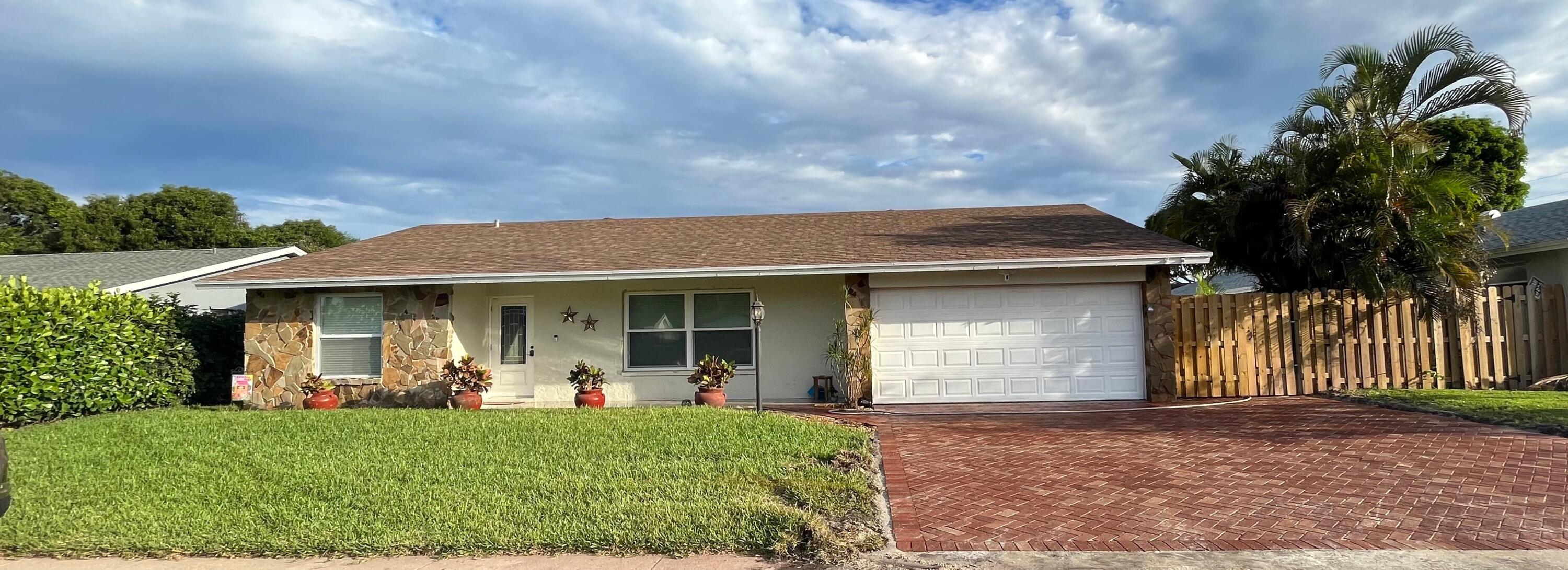 Alquilada 5430 Guildcrest Street, Lake Worth, FL 33463, Lake Worth, FL 33463