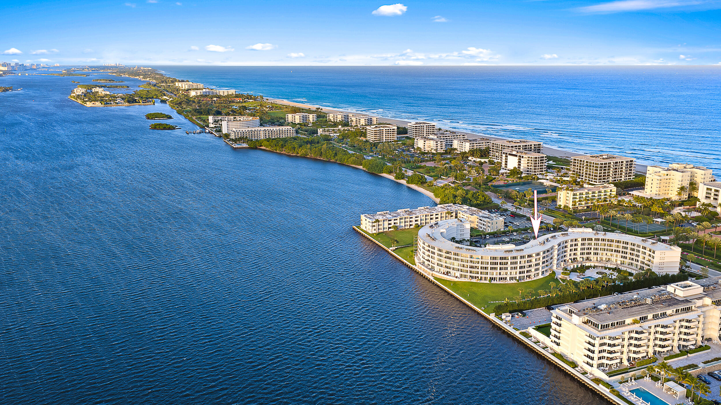 Foto de propiedad en 2760 S Ocean Boulevard 310, Palm Beach, FL 33480 Palm Beach con MLS# 