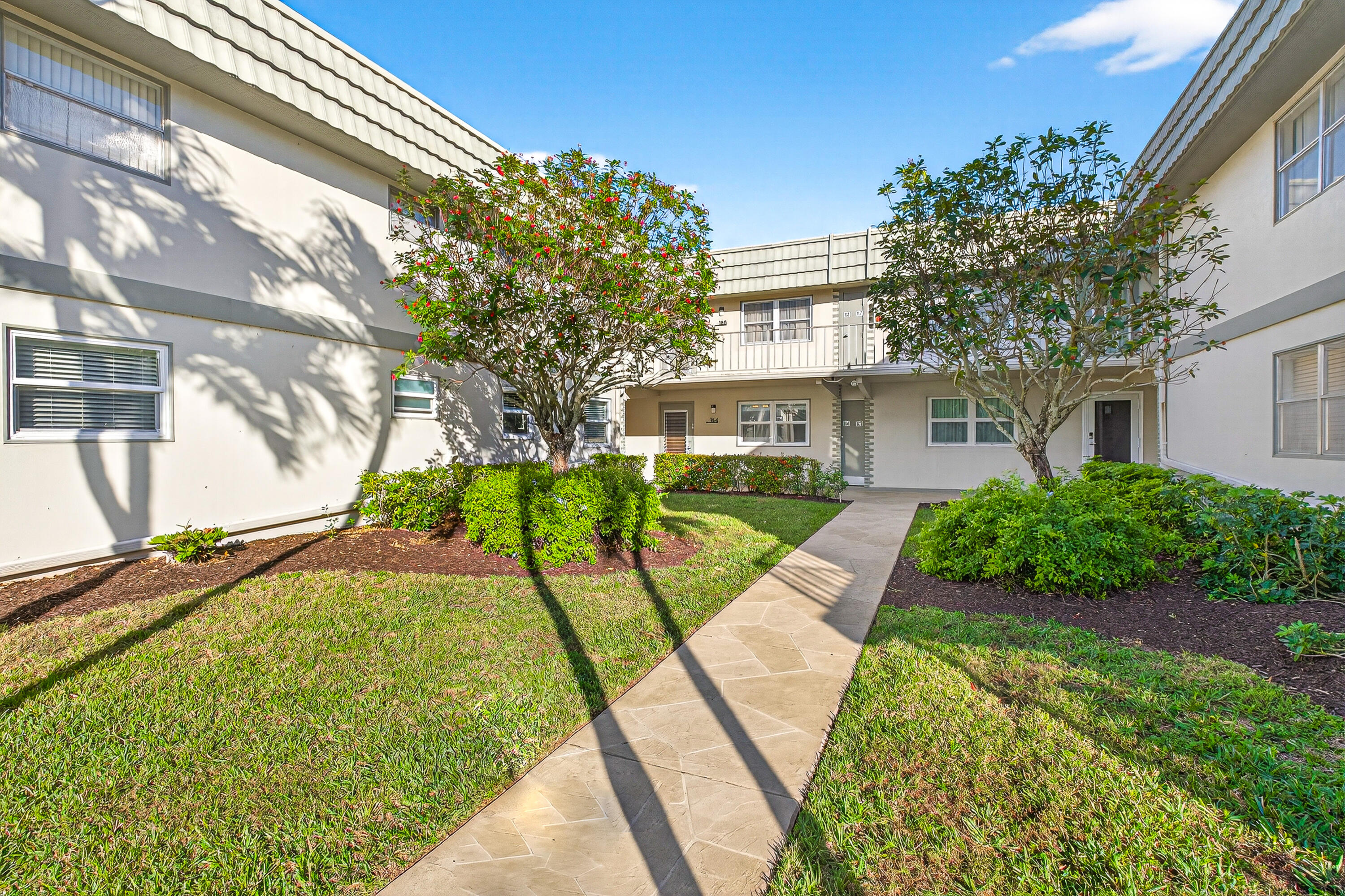 Vendido 164 Monaco D, Delray Beach, FL 33446, Delray Beach, FL 33446