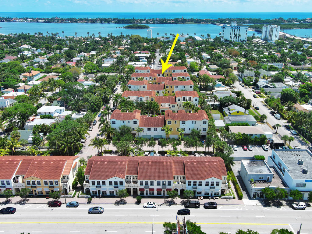 Foto de propiedad en 3673 Historic Lane, West Palm Beach, FL 33401 West Palm Beach con MLS# 