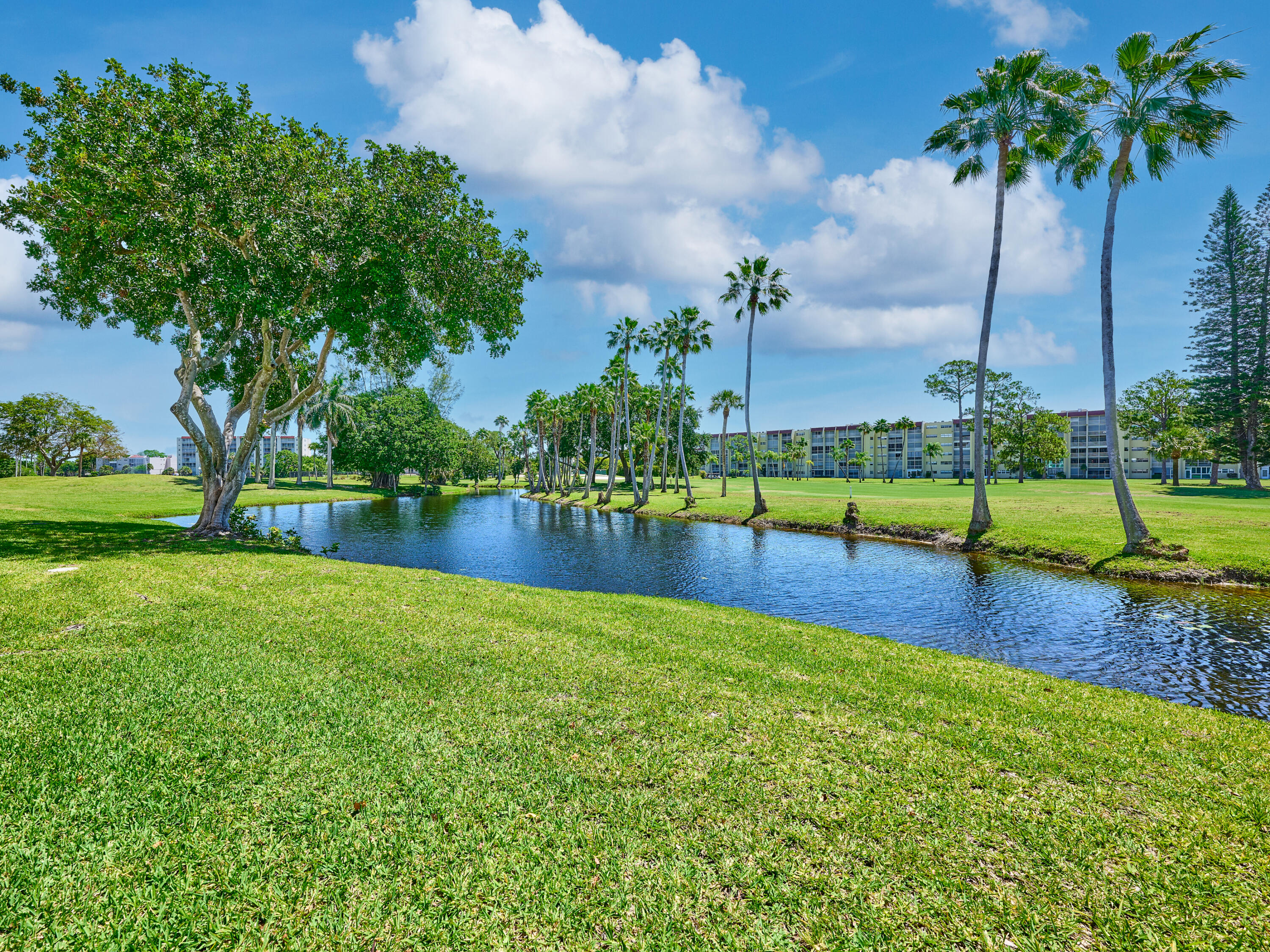 Foto de propiedad en 3597 Birdie Drive 202c, Lake Worth, FL 33467 Lake Worth con MLS# 