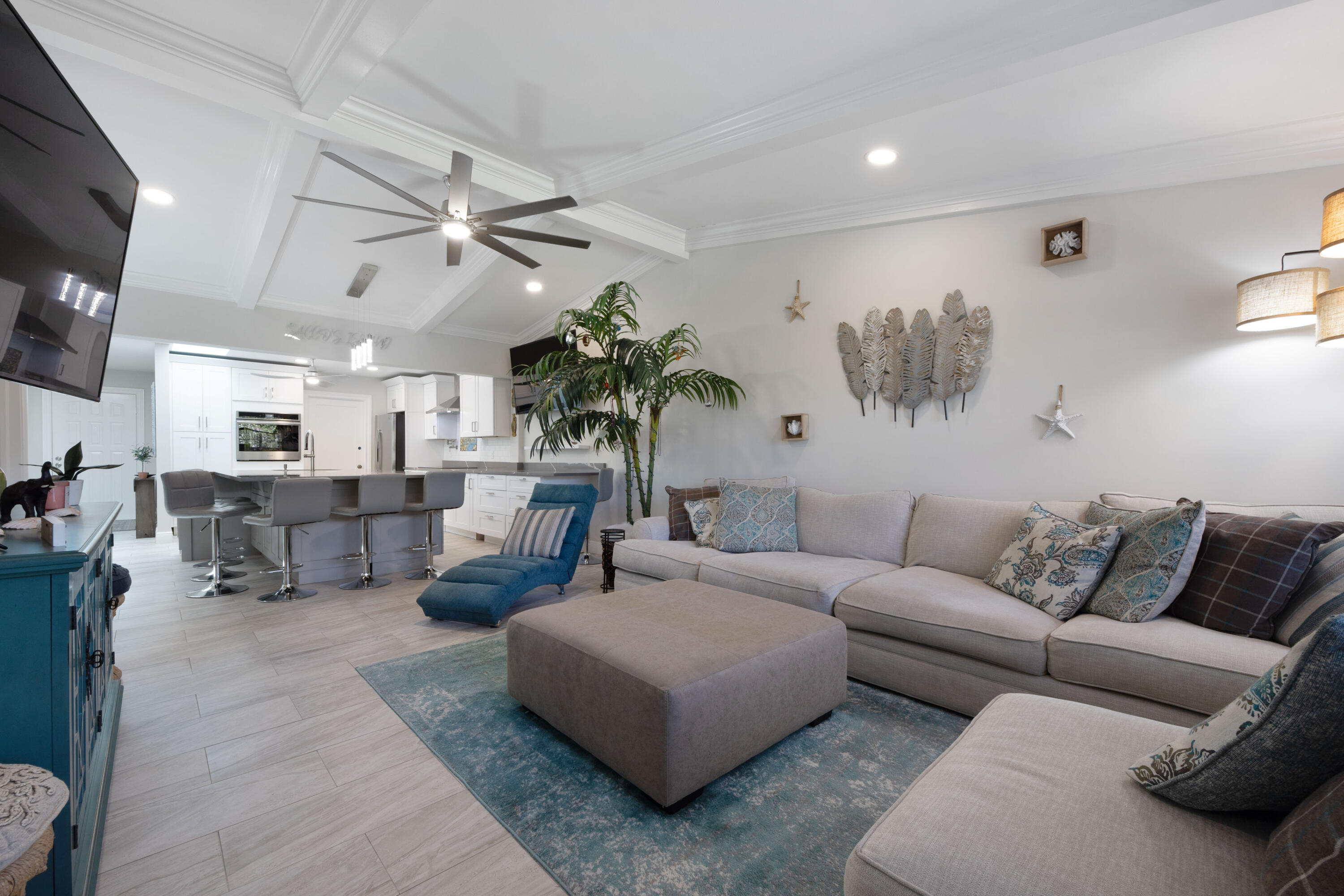 Foto de propiedad en 7 Ridge Pointe Drive C, Boynton Beach, FL 33435 Boynton Beach con MLS# 