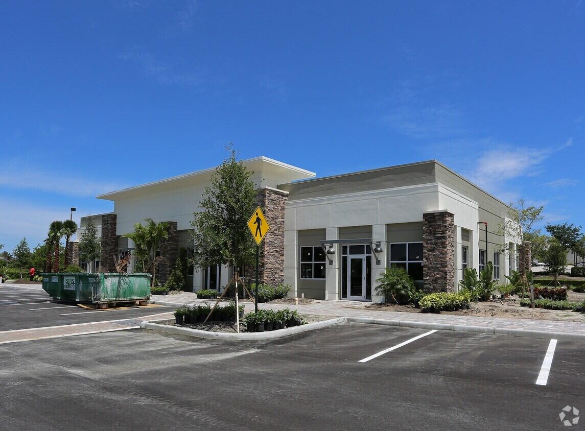 Alquilada 2585 S State Road 7 100, Wellington, FL 33414, Wellington, FL 33414