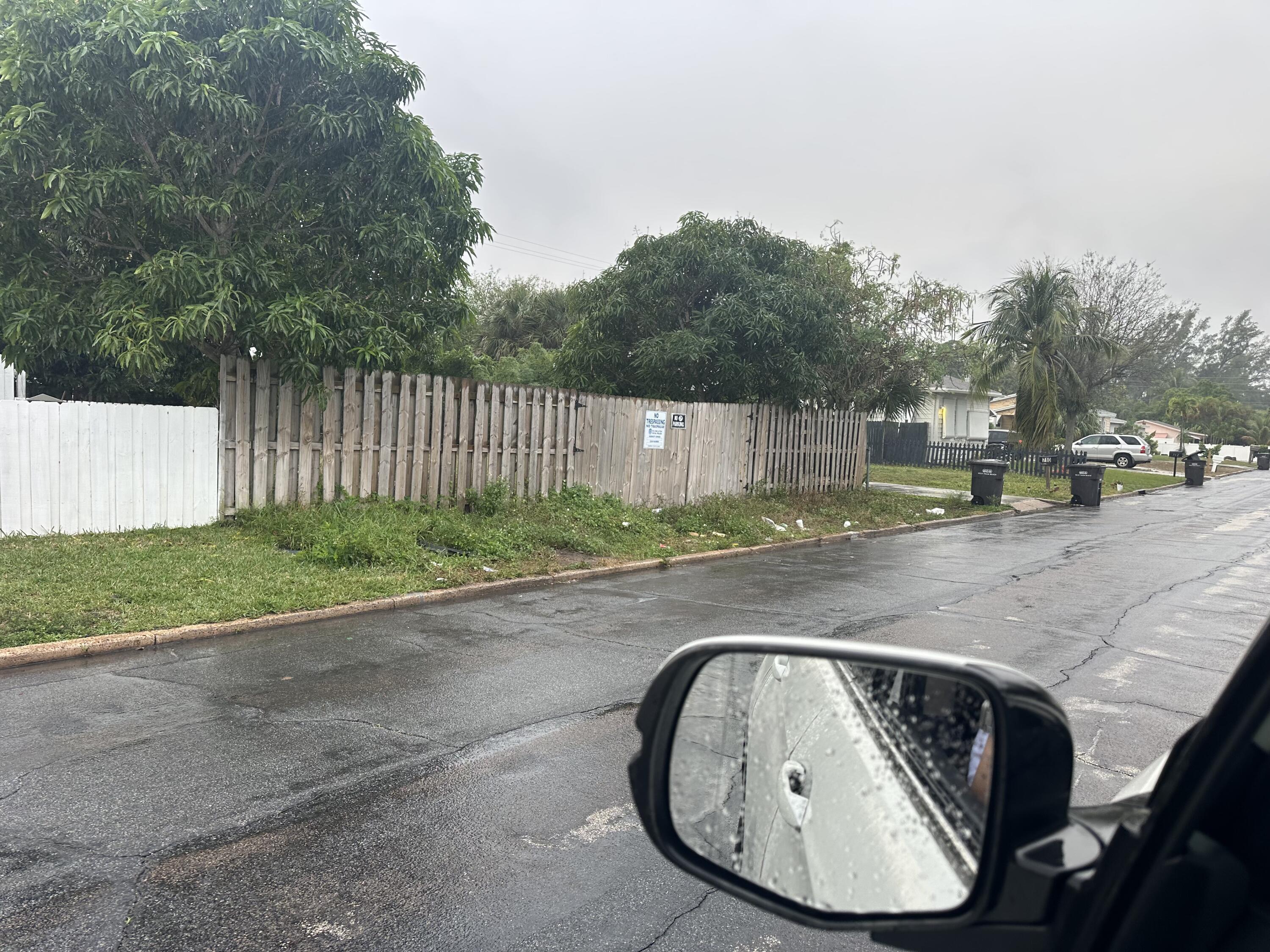 Foto de propiedad en 704 51st Street, West Palm Beach, FL 33407 West Palm Beach con MLS# 