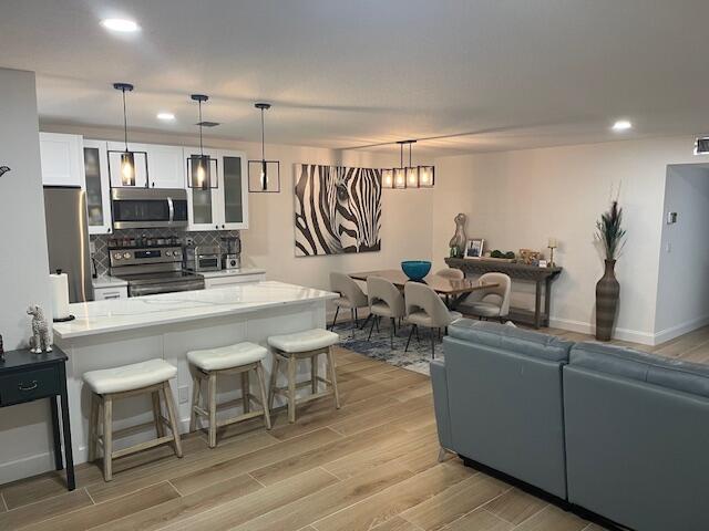 Foto de propiedad en 1157 S Drive Circle C, Delray Beach, FL 33445 Delray Beach con MLS# 